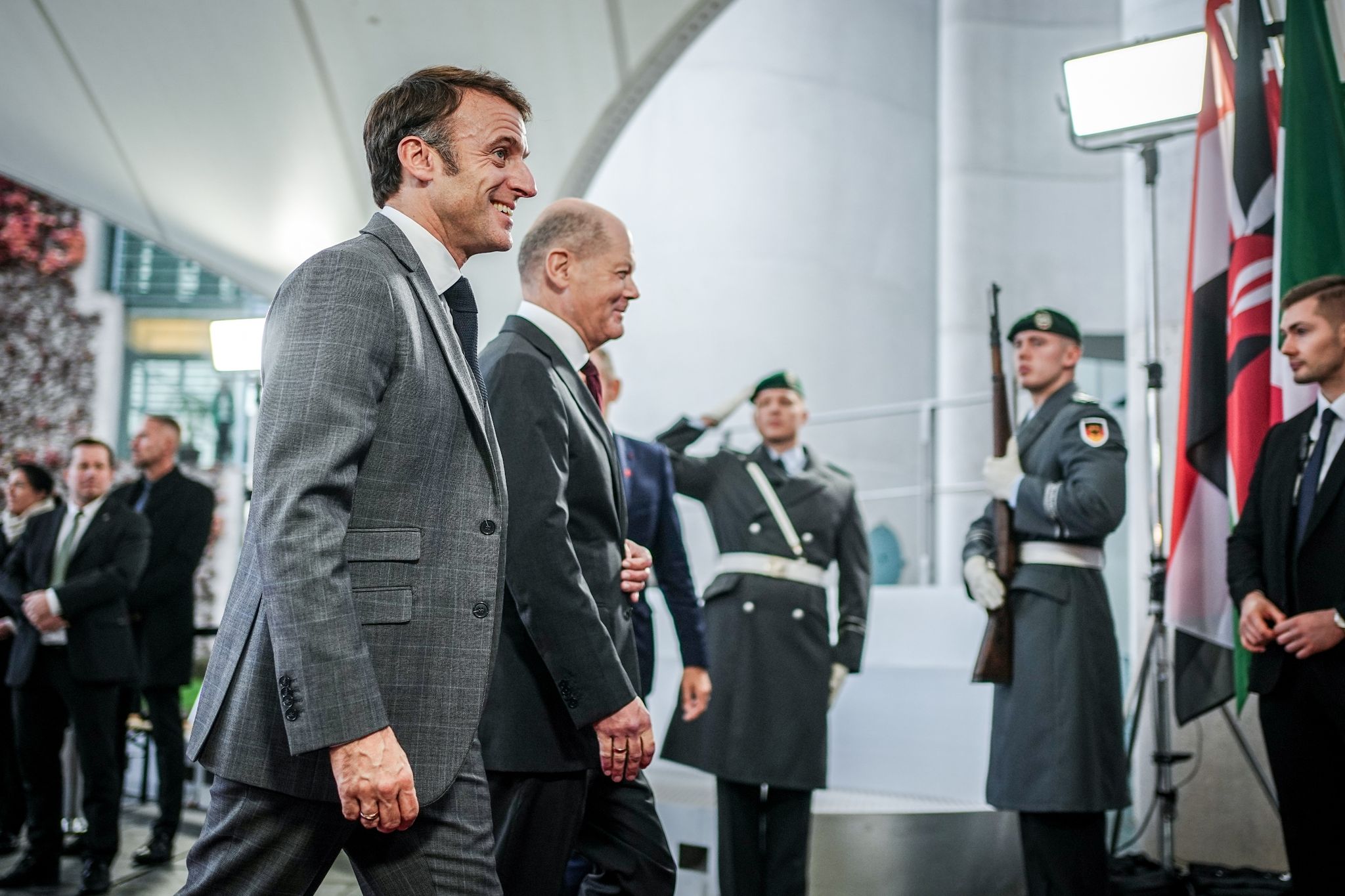 Ukraine-Hilfe: Scholz und Macron nicht im Gleichschritt