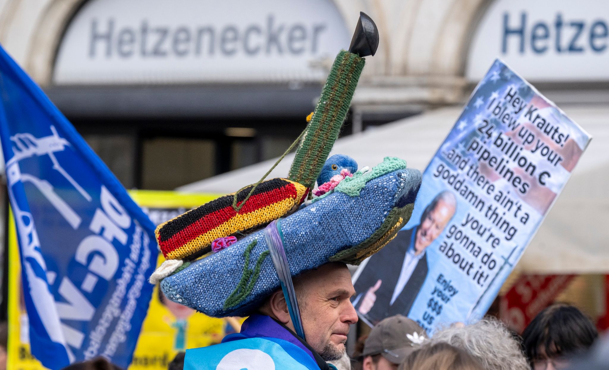 Tausende demonstrieren bei Münchner Sicherheitskonferenz
