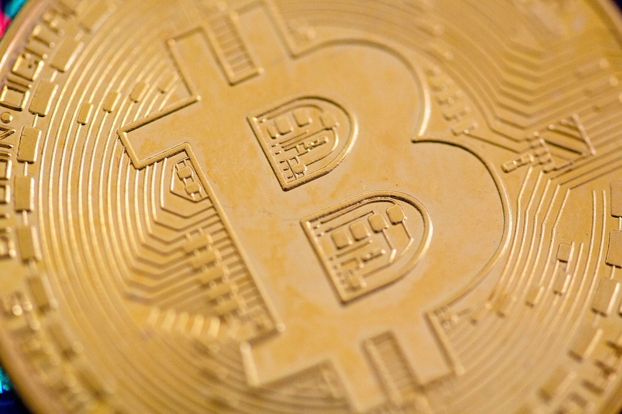 Bitcoin-Kurs sackt nach Höhenflug ab