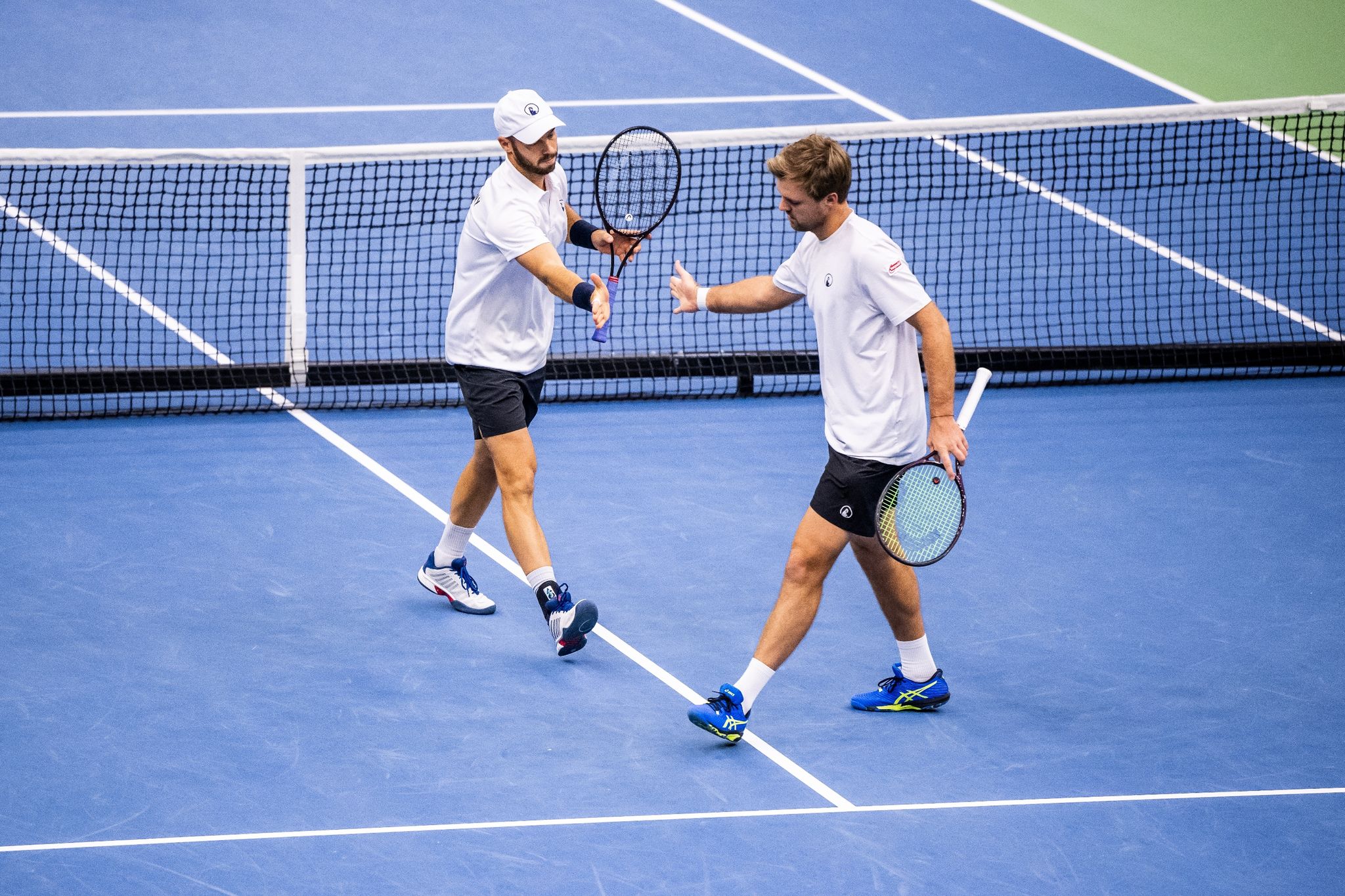 Deutsche Tennis-Herren qualifizieren sich für Davis Cup Gruppenphase