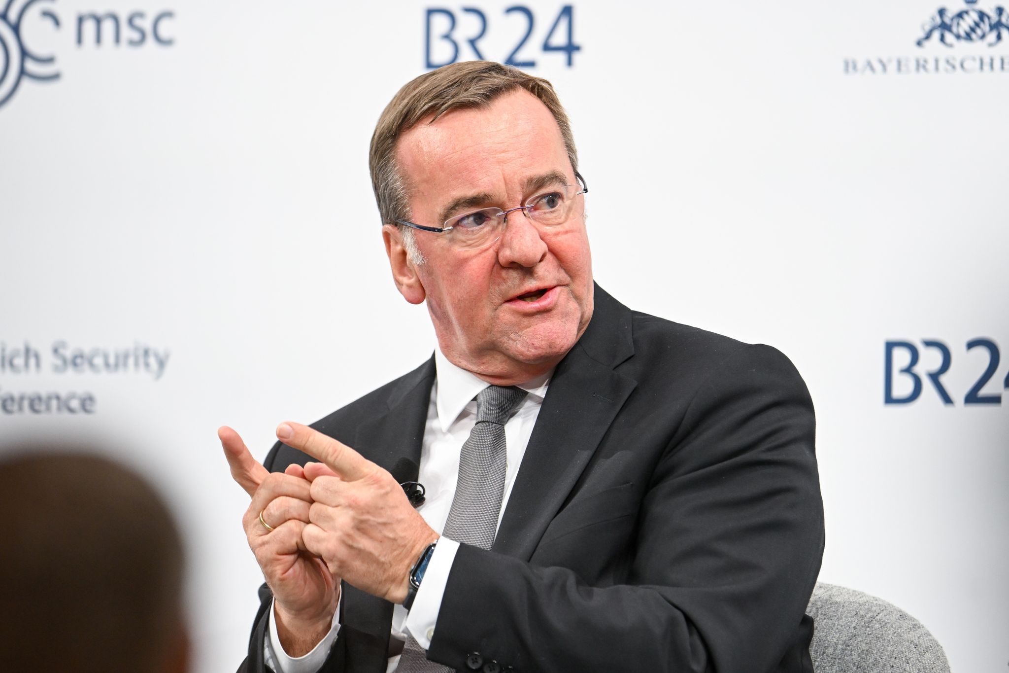 Verteidigungsminister besucht Truppen auf Fregatte «Hessen» vor gefährlichem Einsatz