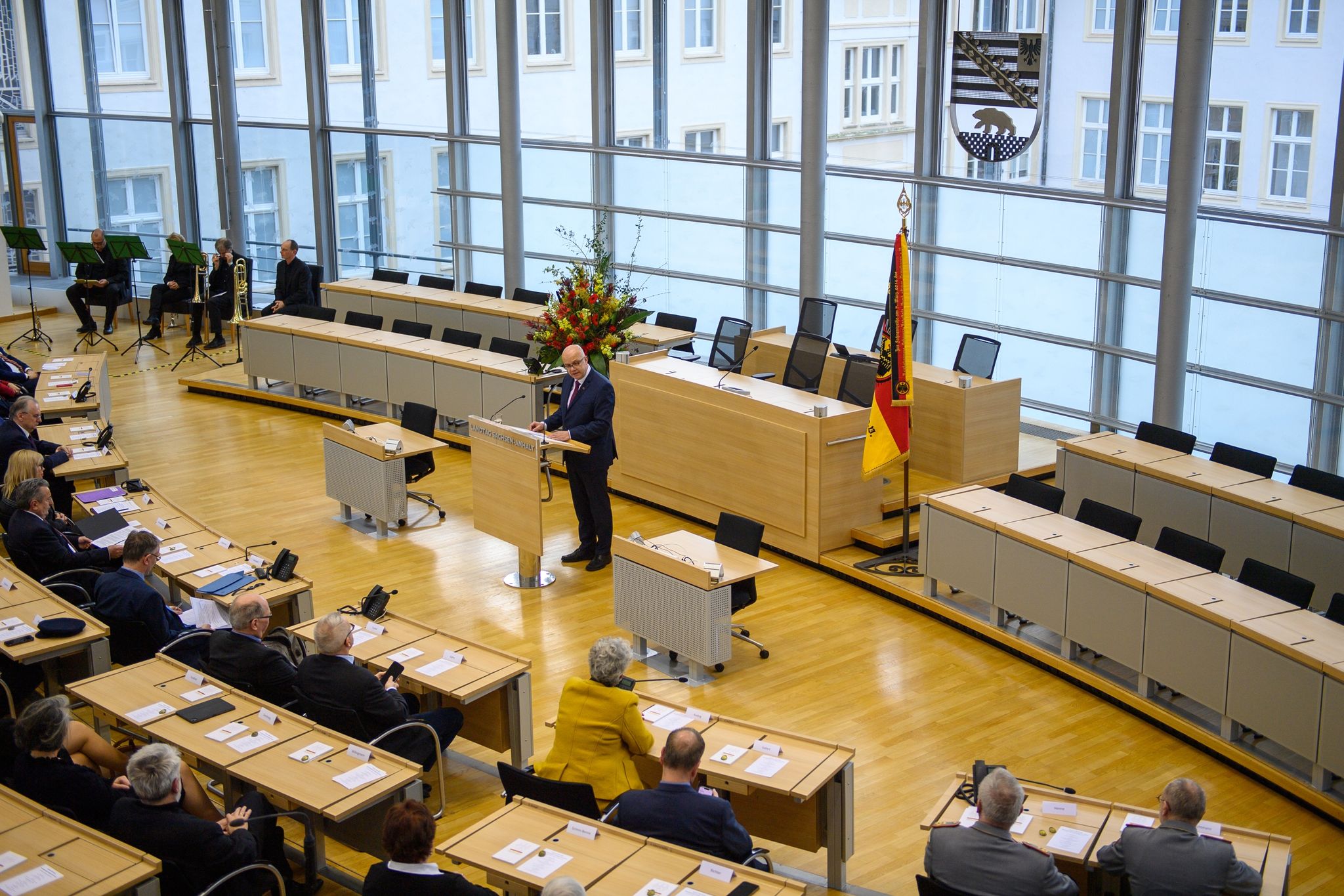 Reichsbanner Schwarz-Rot-Gold: Symbole der Freiheit und Demokratie stärken