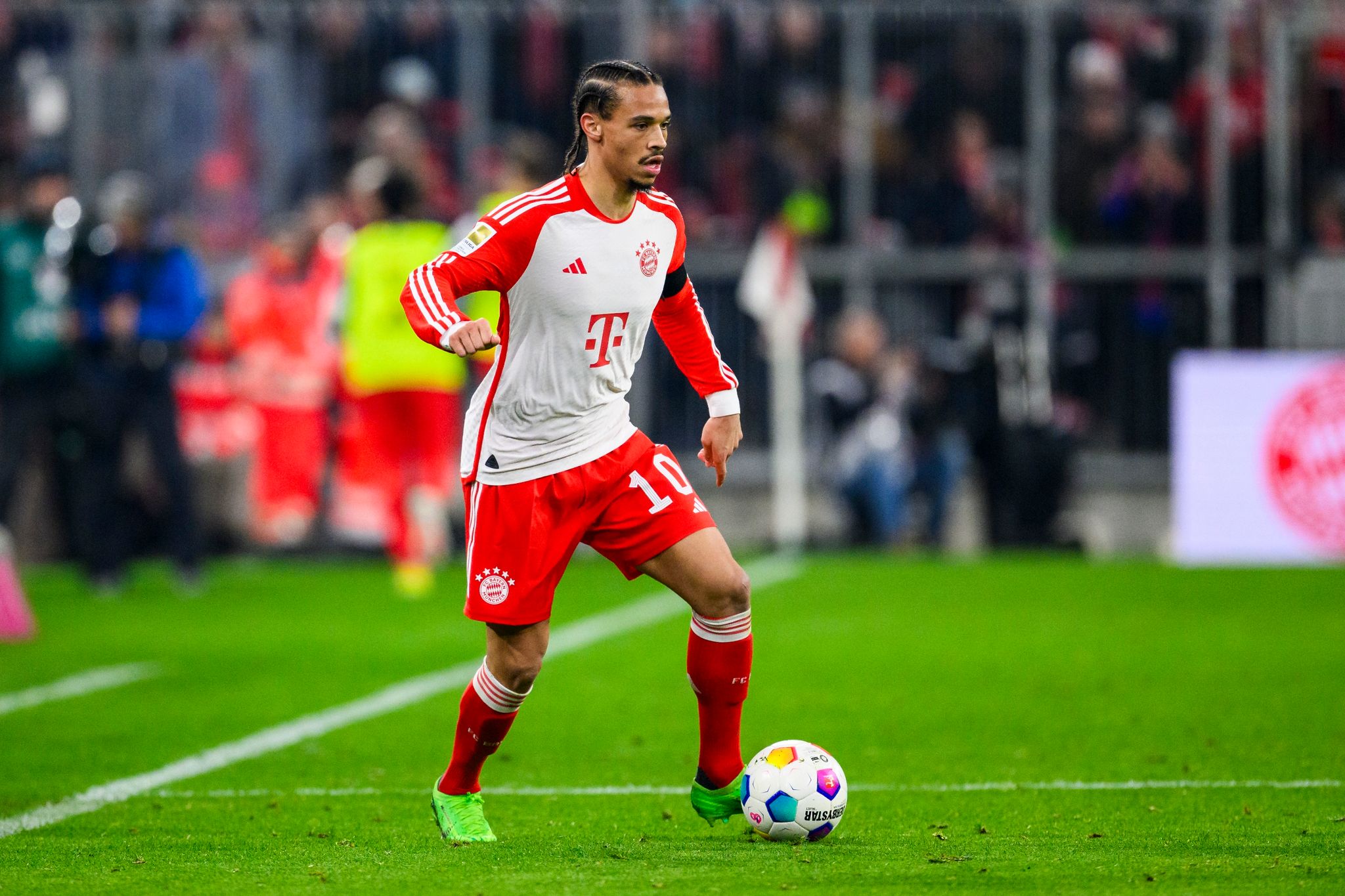 FC Bayern: Leroy Sané vor Auswärtsspiel fraglich