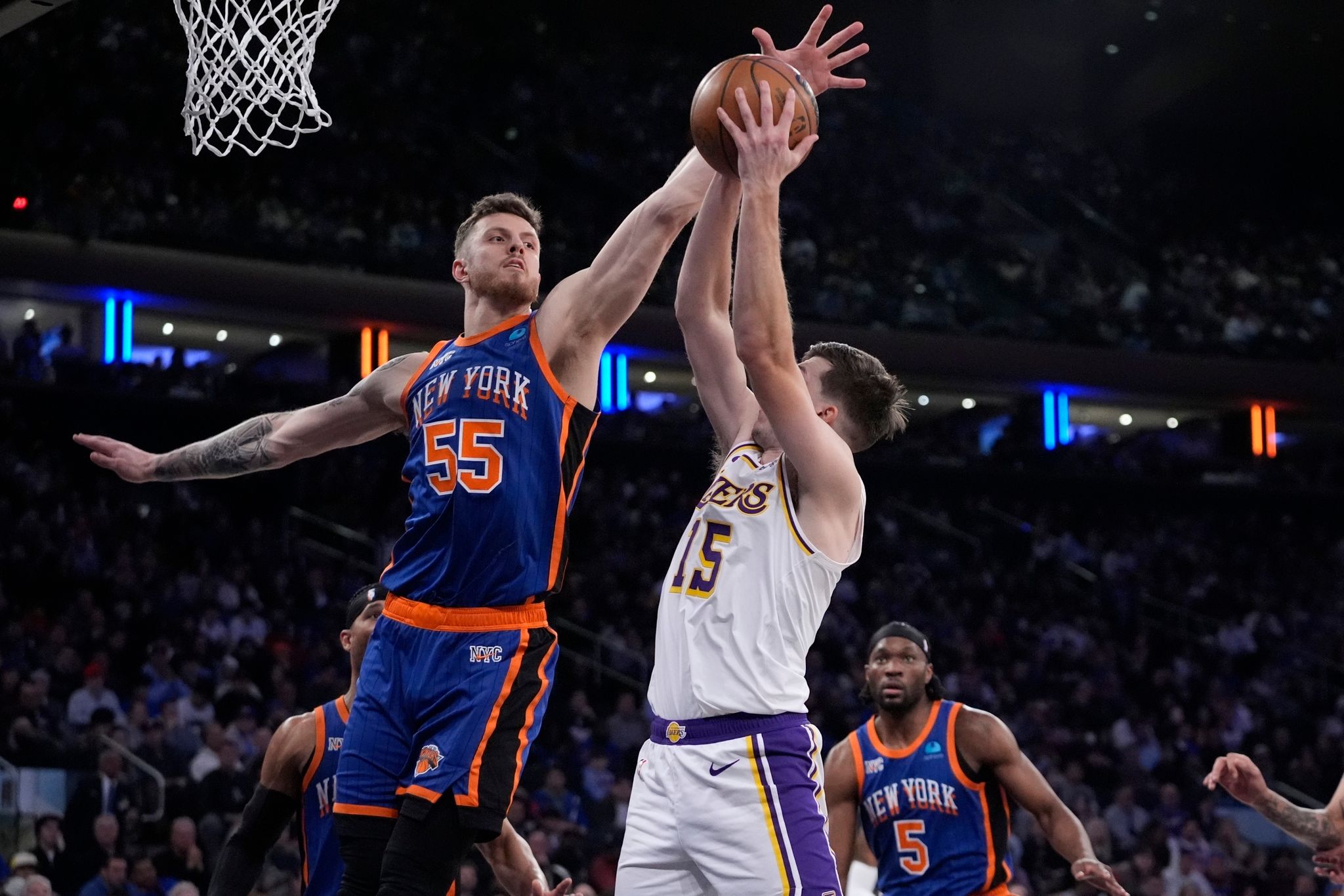 Deutsche Basketball-Nationalspieler verliert mit den Knicks gegen die Lakers