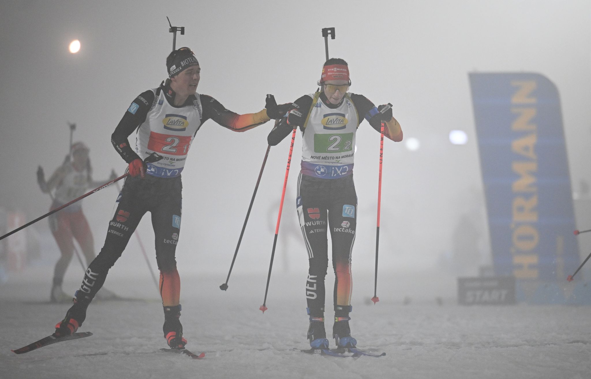 Deutsche Biathleten enttäuscht bei Weltmeisterschaft – Sechster Platz im Single-Mixed-Wettbewerb
