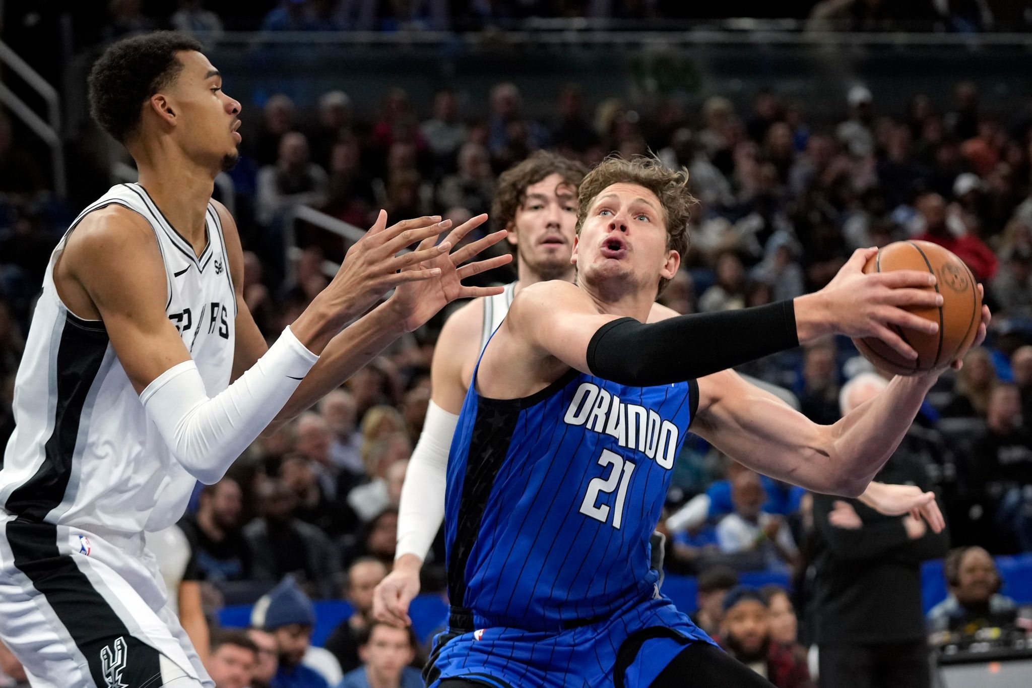 Luka Doncic führt Dallas Mavericks zum dritten Auswärtssieg in Serie