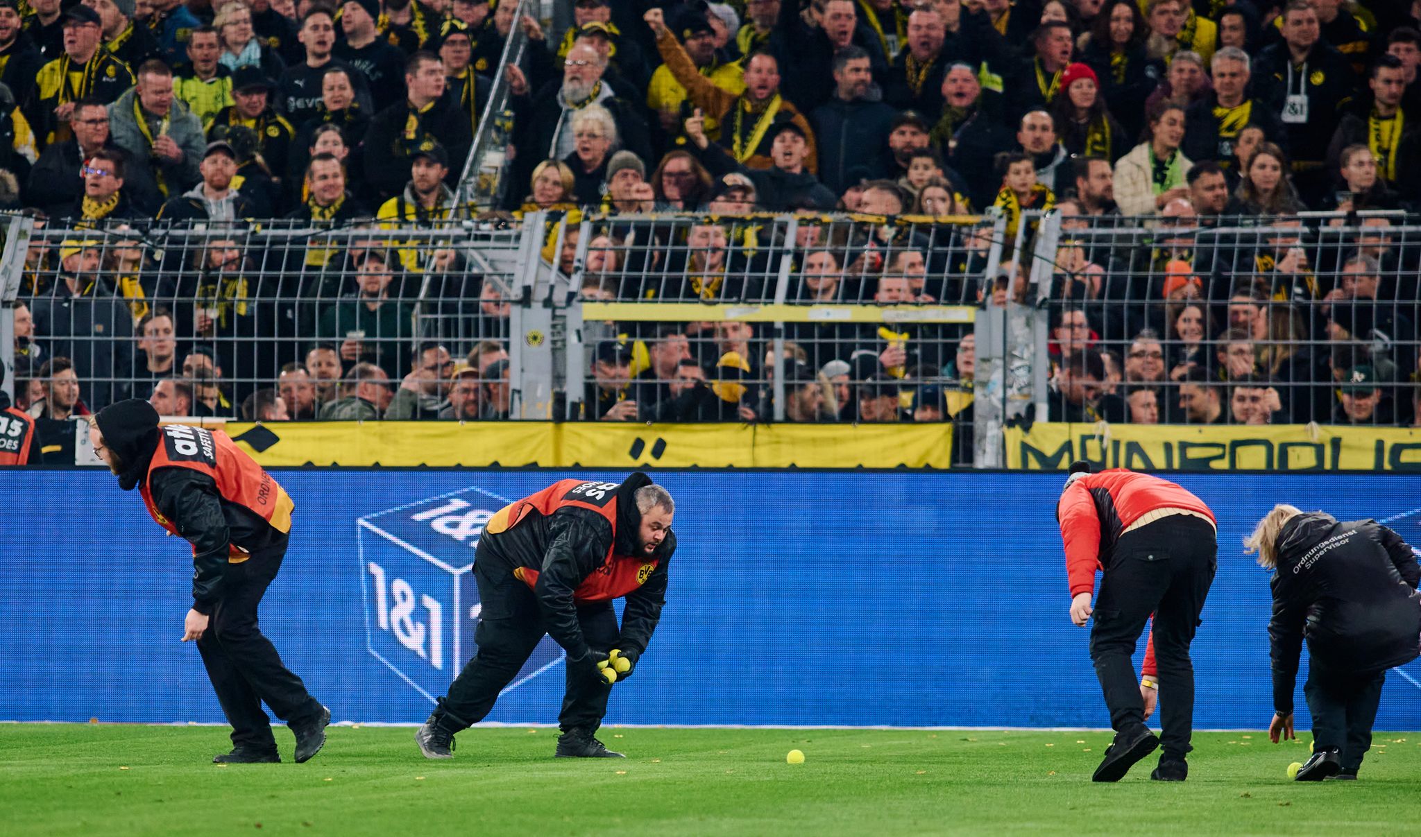 DFL-Aufsichtsratschef appelliert an Fans: Keine Eskalation bei Protesten gegen Investoren-Einstieg