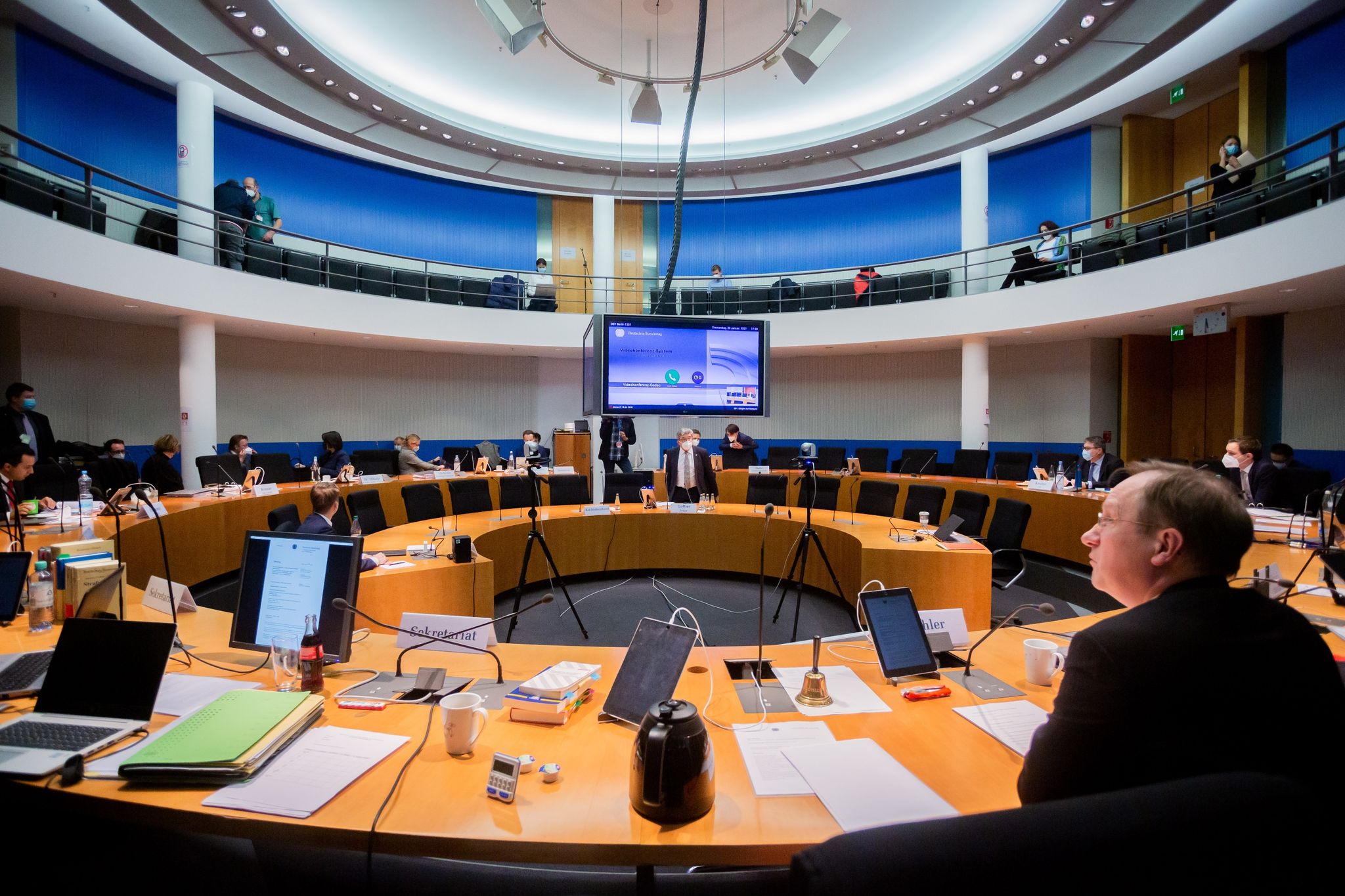 Bundesjustizministerium plant Einsatz von Polizei-Informanten und Ermittlern – Kritik vom Deutschen Richterbund