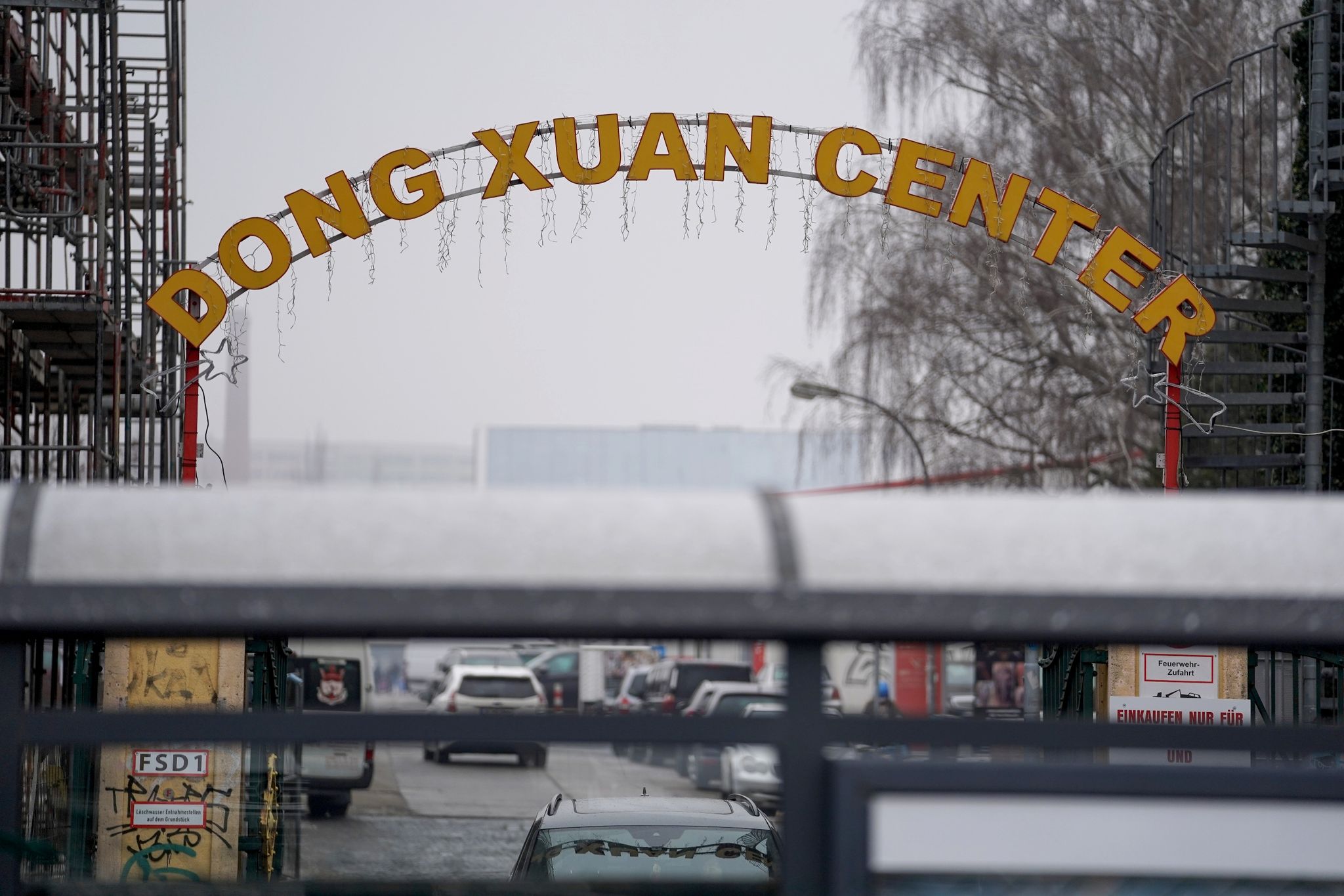 Kampf mit Macheten: Streit im «Dong Xuan Center» eskaliert