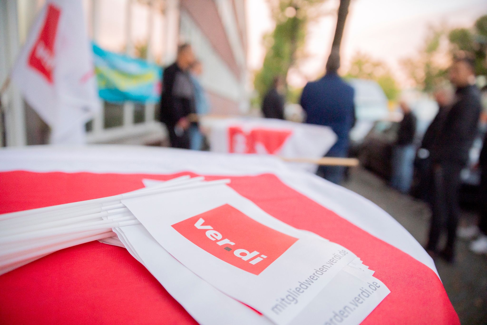 Verdi fordert 12,5 Prozent mehr Gehalt für Bankenbeschäftigte