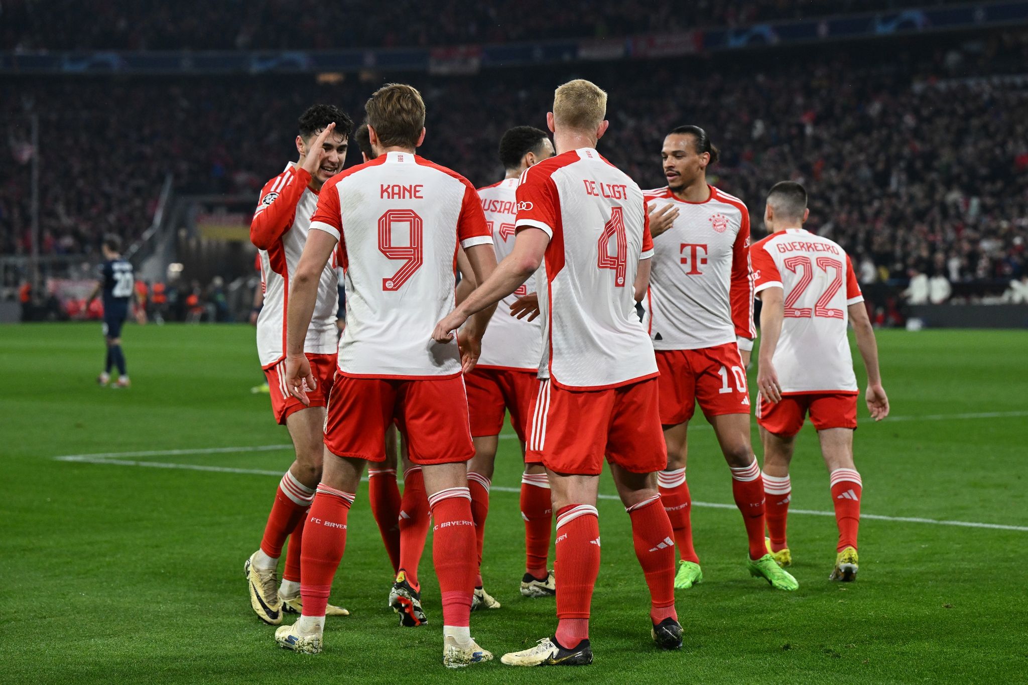 FC Bayern brilliert in Champions League gegen Lazio Rom