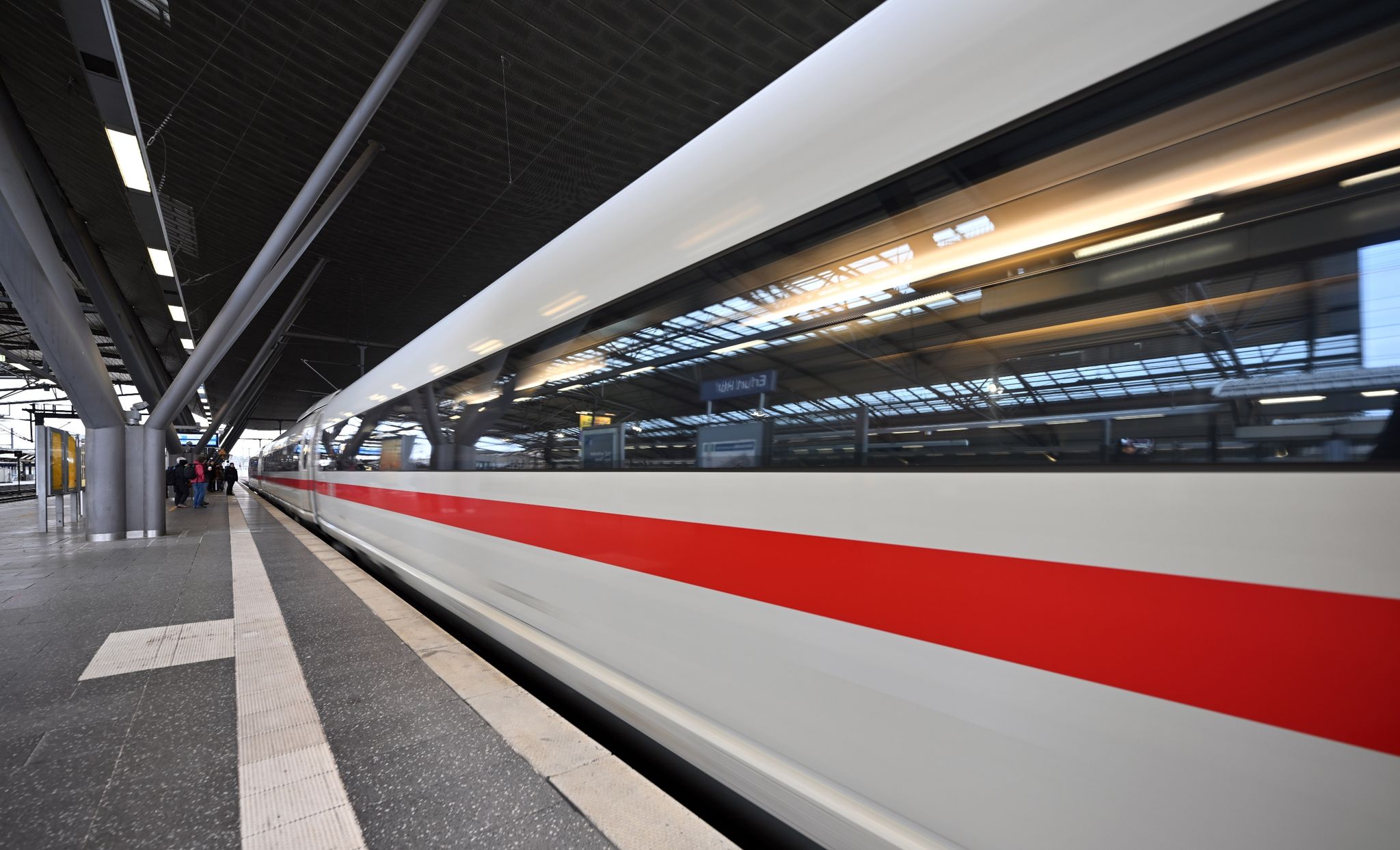 Deutsche Bahn und GDL verhandeln wieder – Einigung laut DB in Sicht