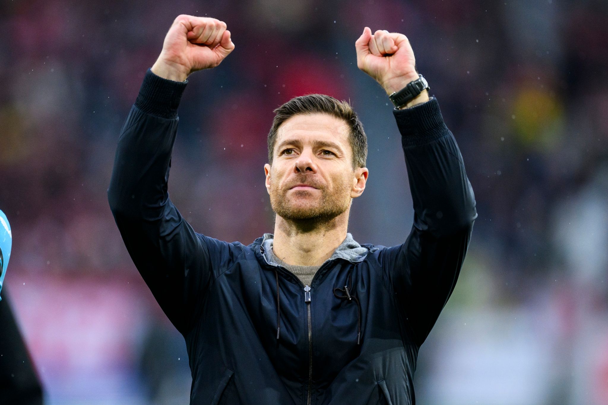 Xabi Alonso bleibt in Leverkusen, doch Liverpool und Bayern suchen intensiv nach Alternativen