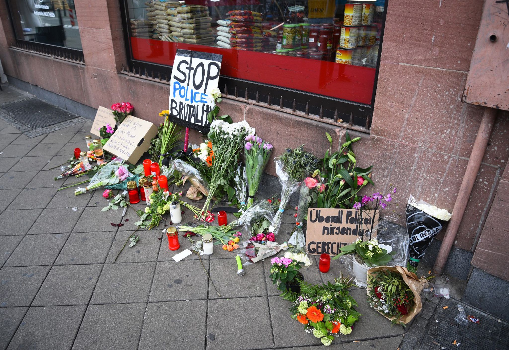 Tödlicher Polizeieinsatz in Mannheim: Freispruch und Geldstrafe