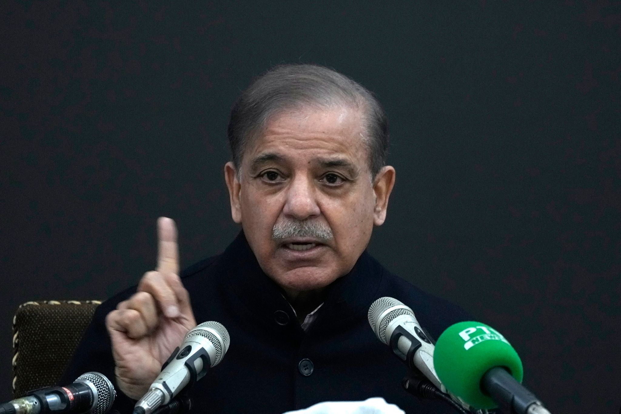 Pakistan: Shehbaz Sharif zum neuen Premierminister gewählt