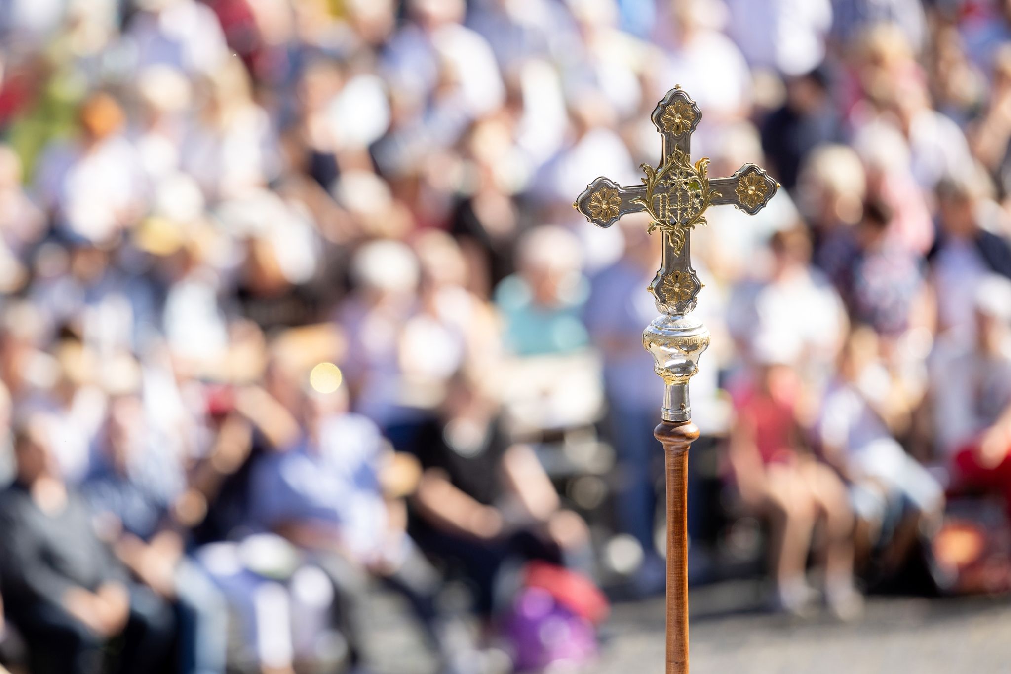 Tanzverbote und Filmregeln am Karfreitag in Deutschland