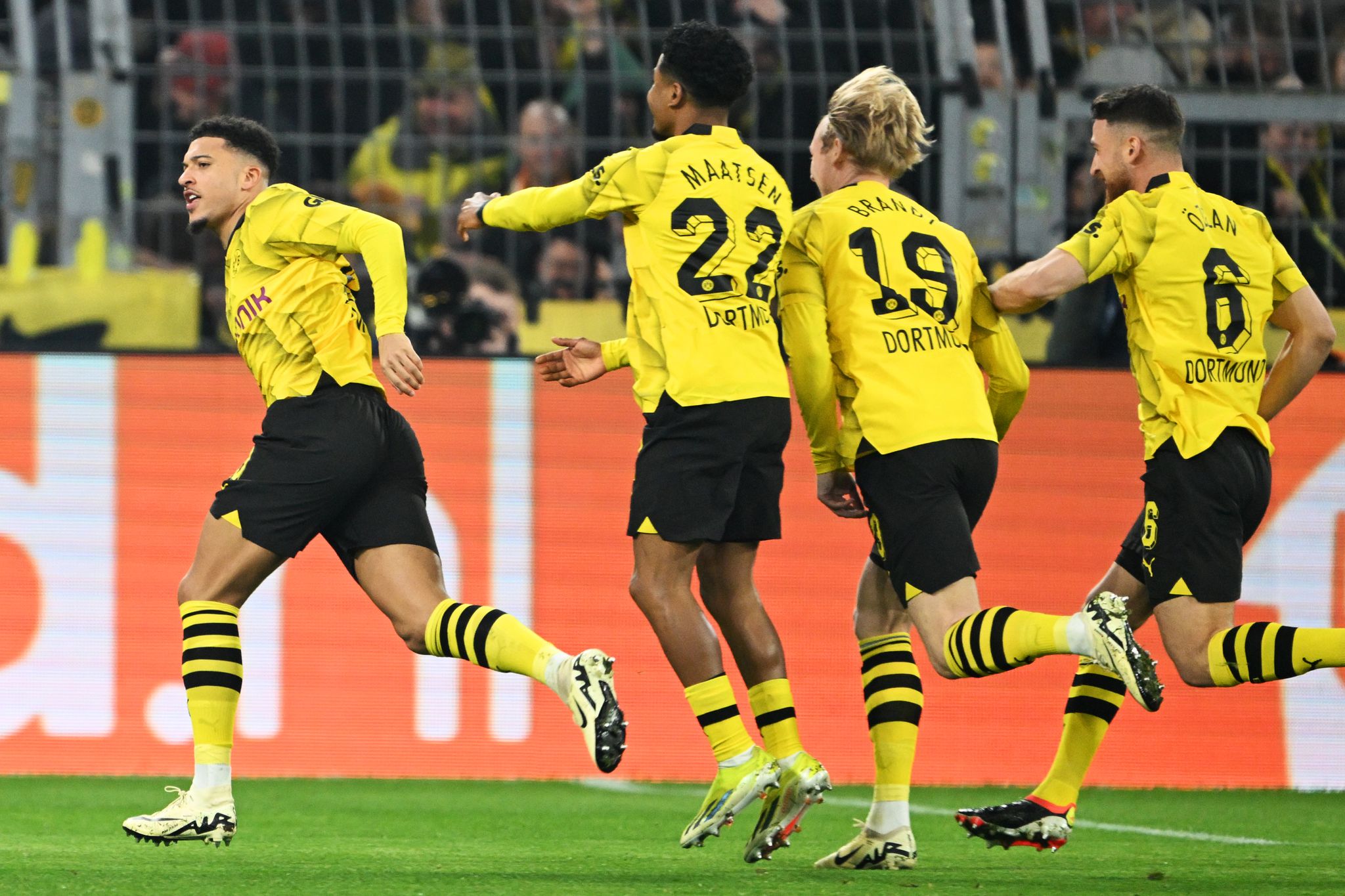 Zurück im Kreis der Großen: BVB steht im Viertelfinale