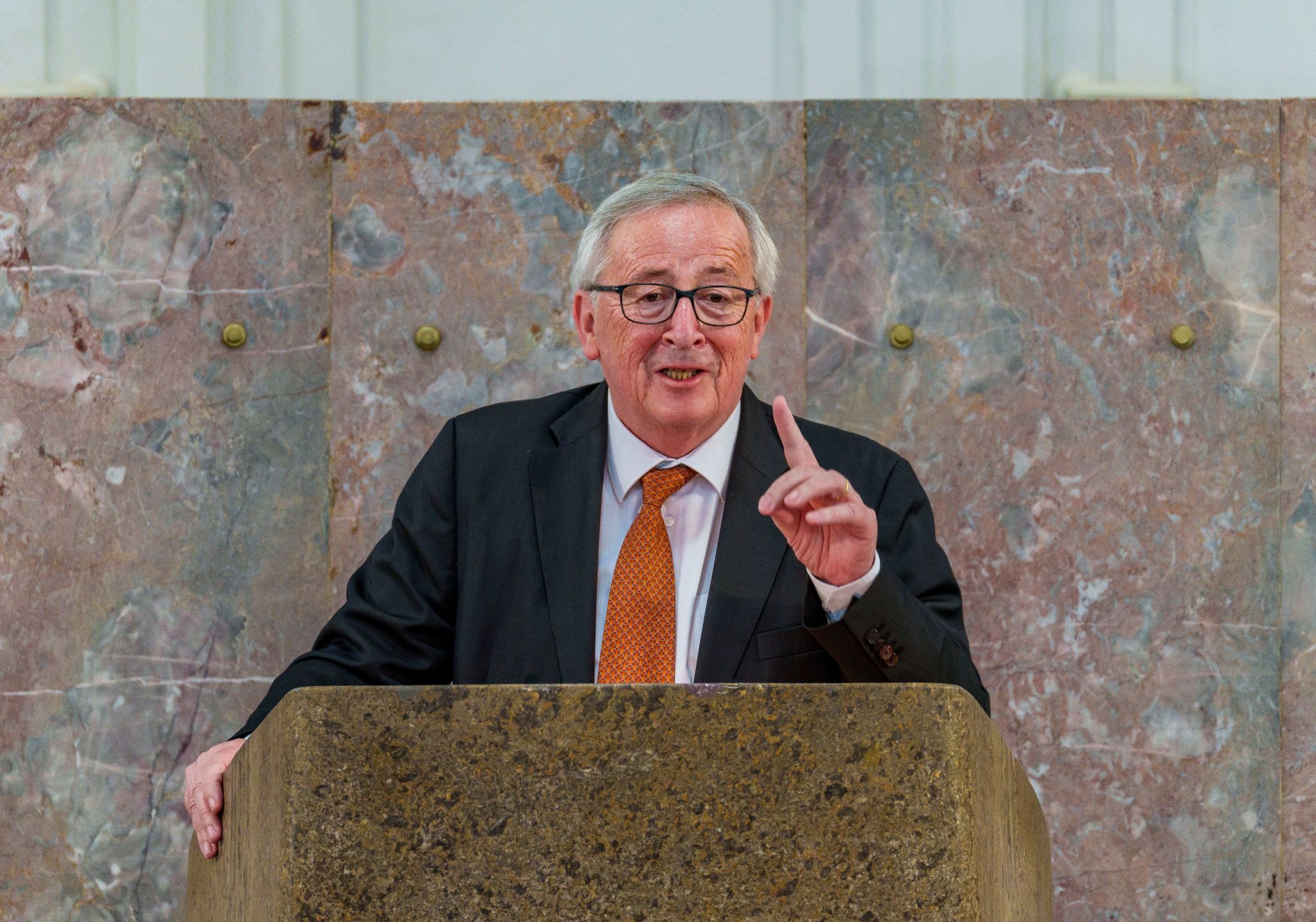 Juncker warnt Parteifreunde in EU vor Kooperation mit Meloni