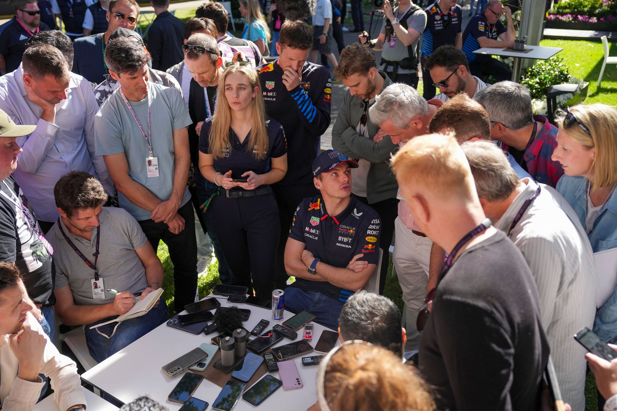 Verstappen und Red Bull: Glückliche Familie in turbulenten Zeiten