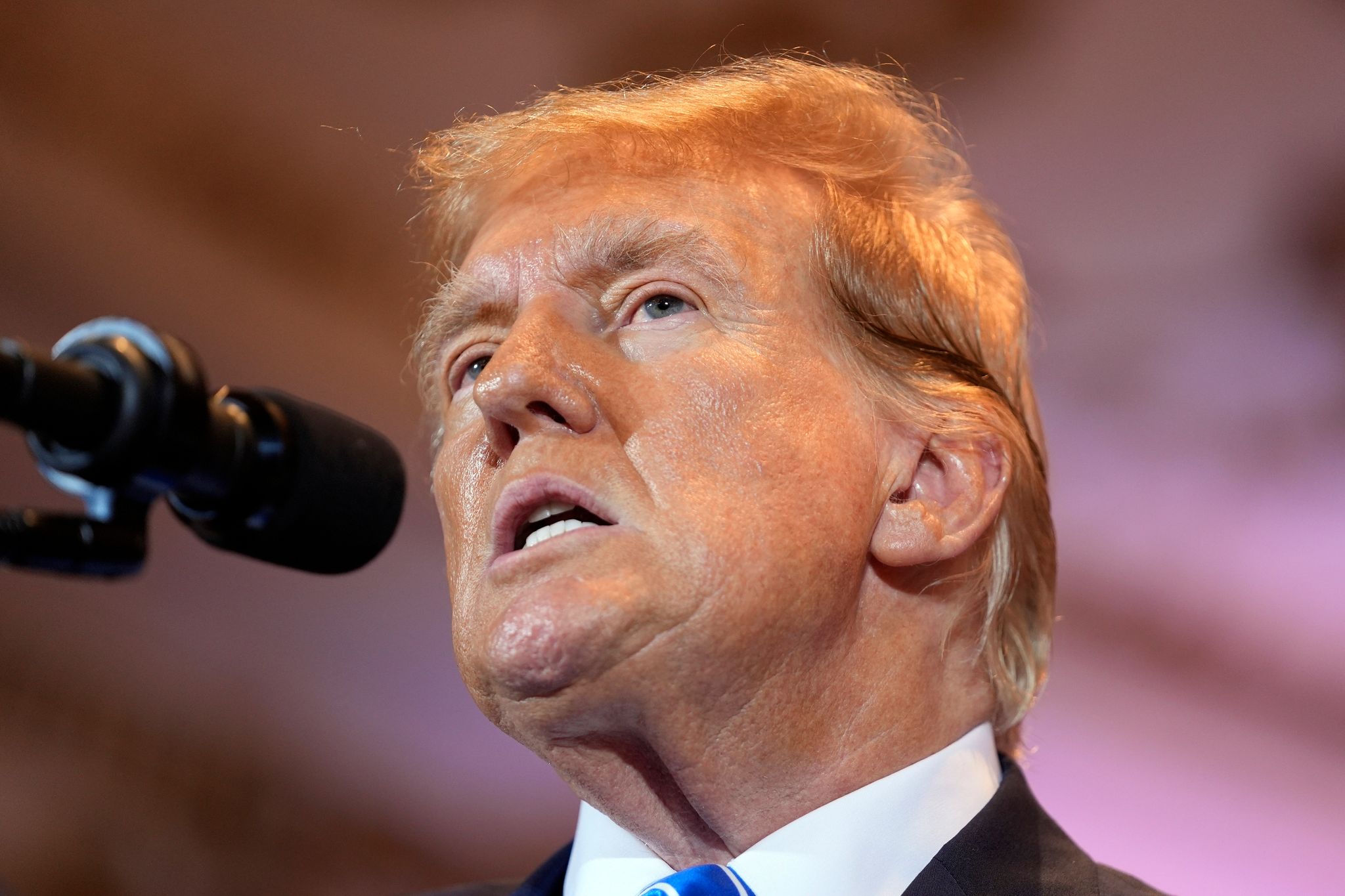 Trump hinterlegt Kaution von mehr als 90 Millionen Dollar