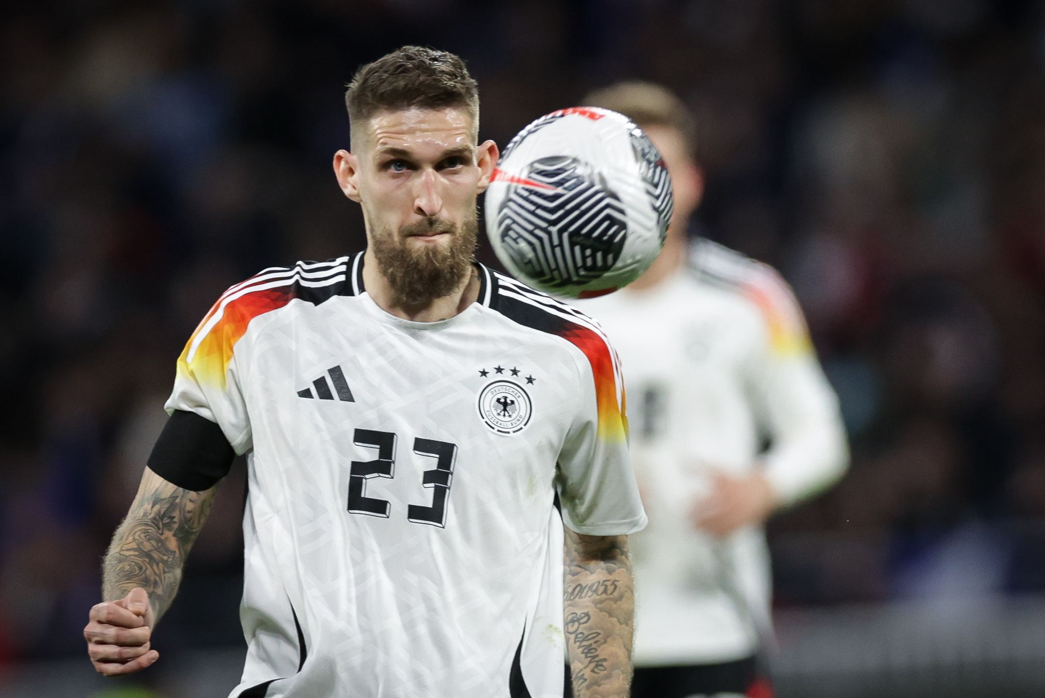 Pink gegen Oranje: EM-Funke mit Fußballfest voll entzünden