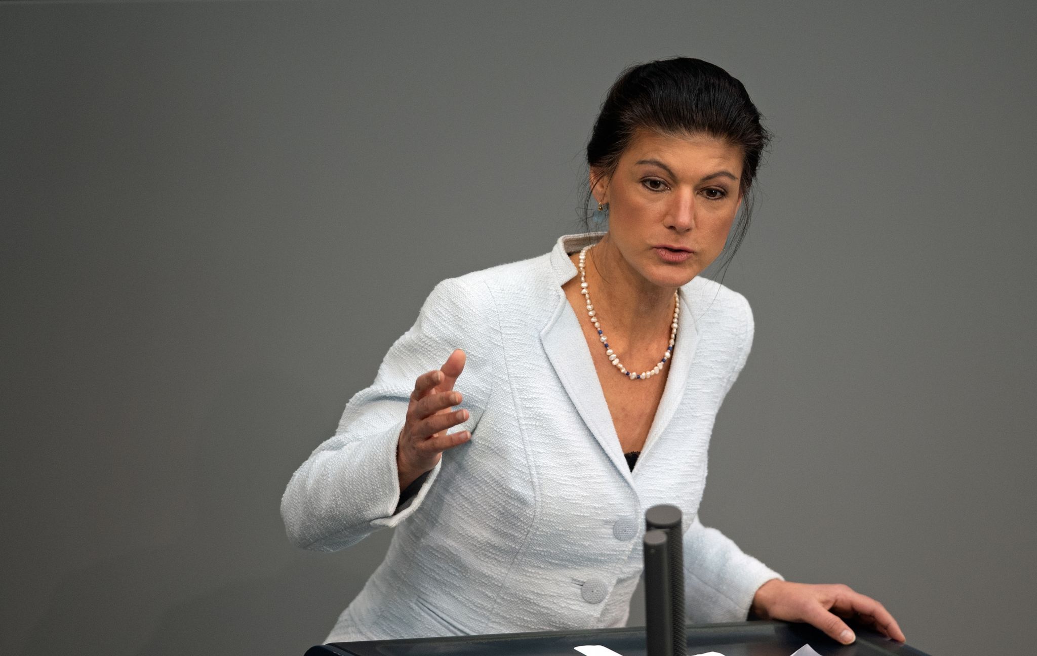 Ausländer-Straftaten: Wagenknecht fordert Kanzleramts-Gipfel