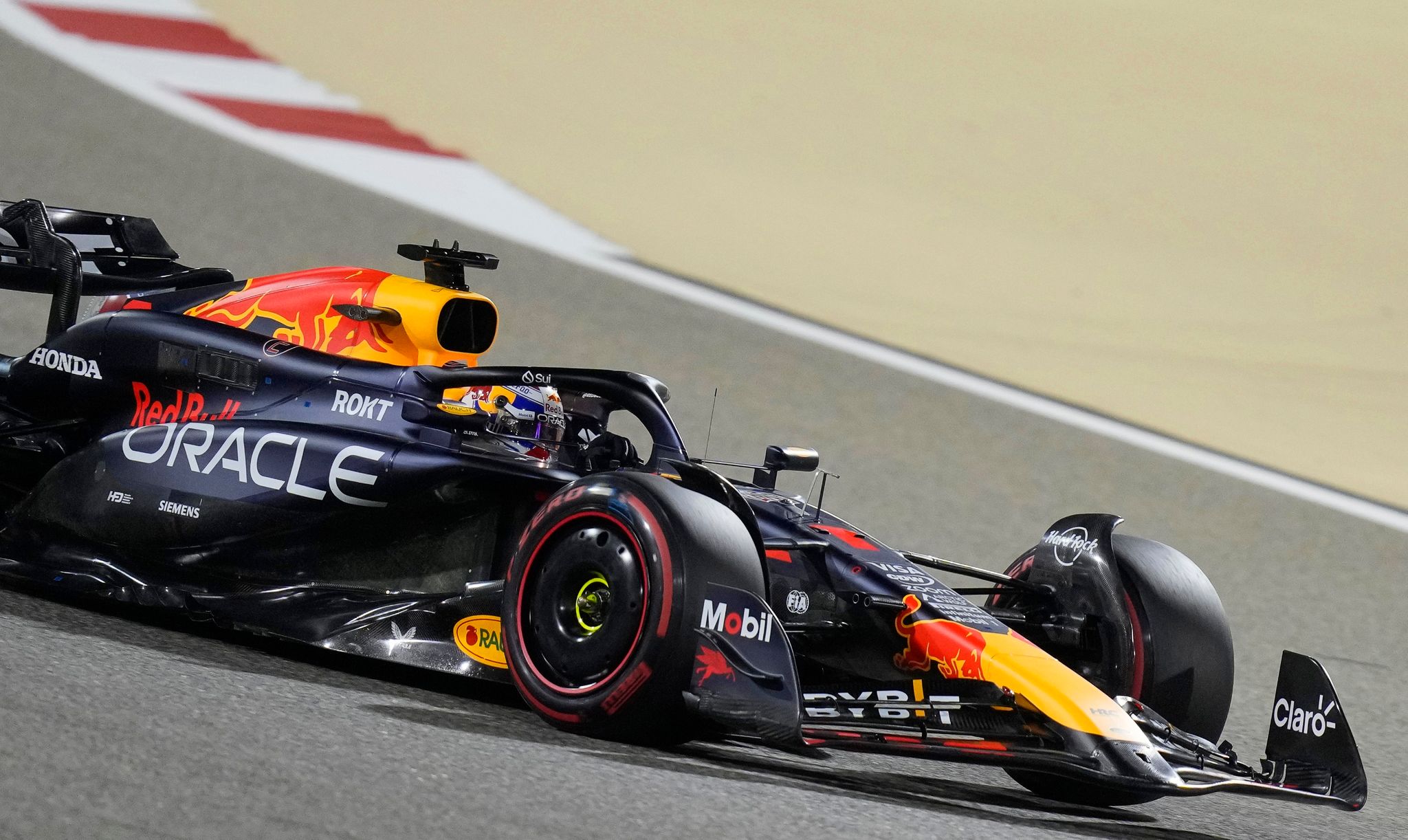 Verstappen rast auf Pole in Bahrain – Hülkenberg Zehnter