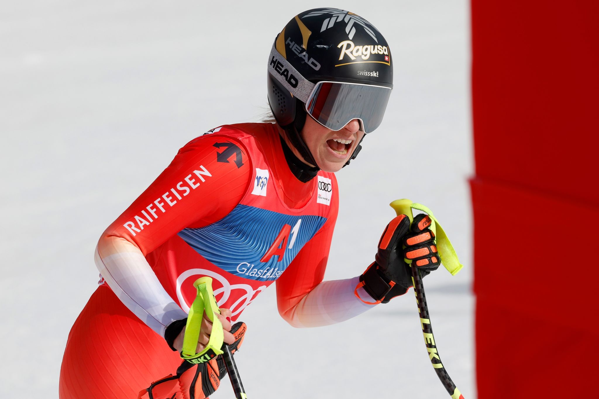 Ski-Stars Odermatt und Gut-Behrami gewinnen Super-G-Weltcups