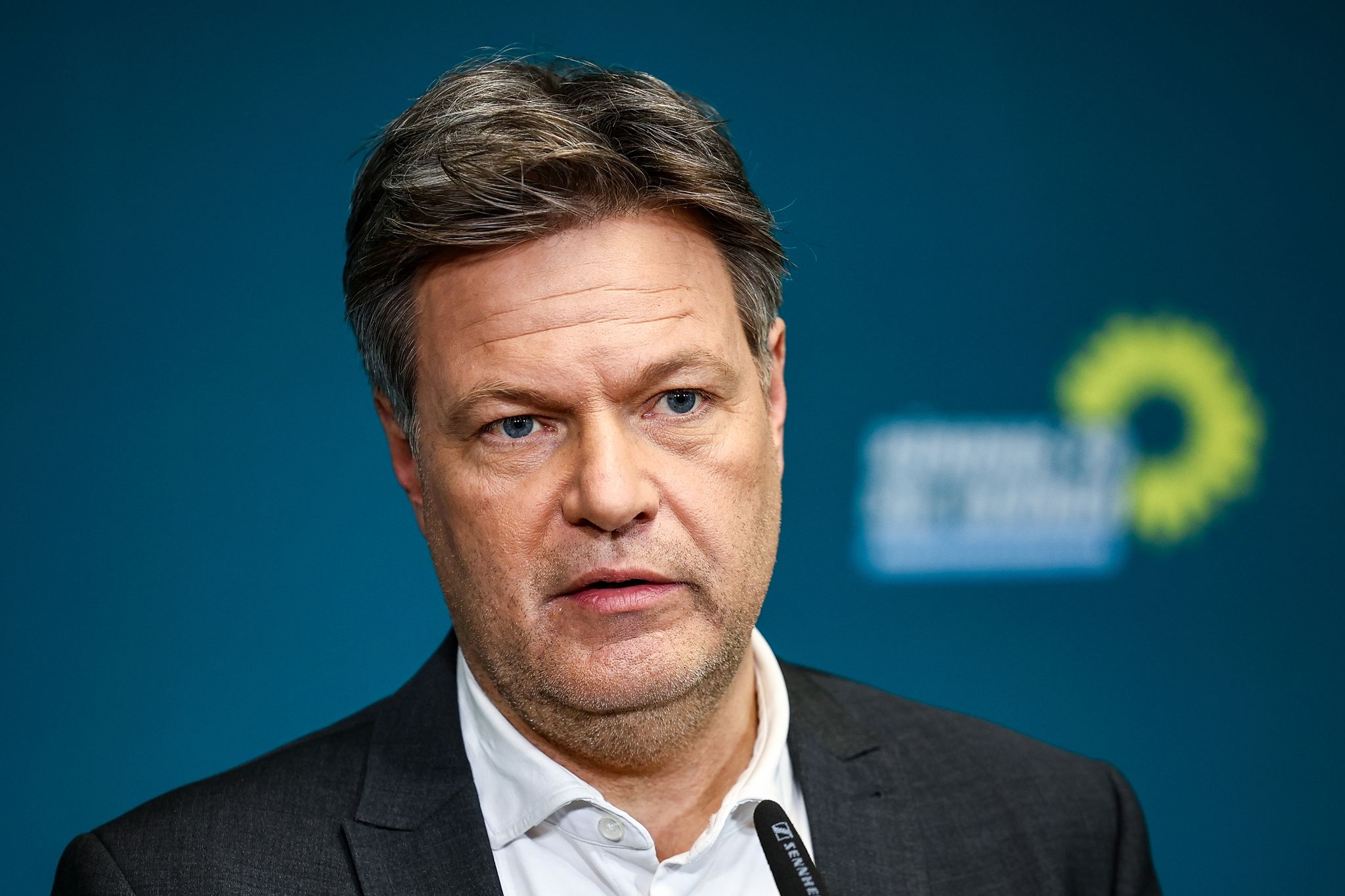 Habeck will Anreize für längeres Arbeiten