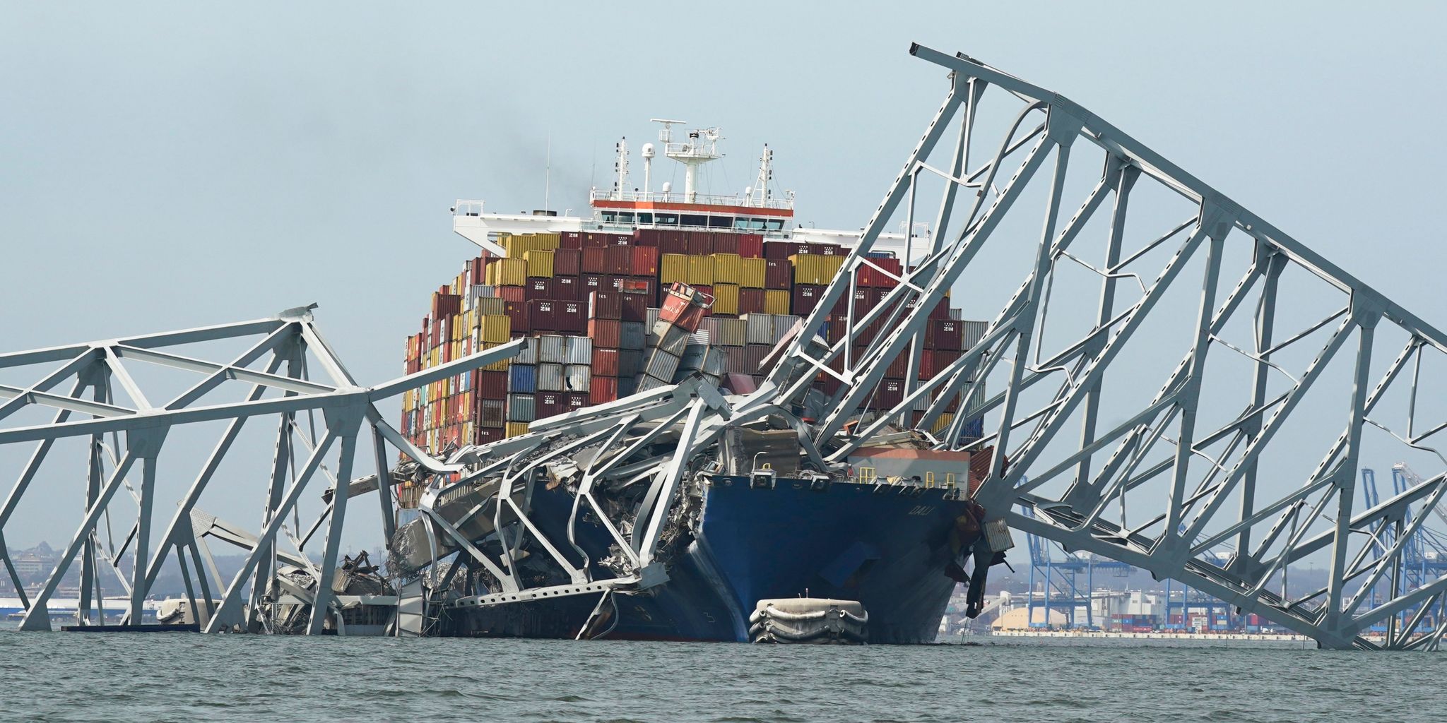 Brückeneinsturz: Arbeiter aus Lateinamerika vermisst