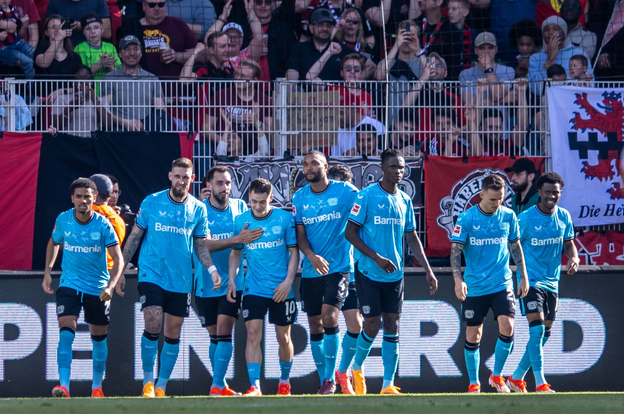 Bayer Leverkusen vor historischem Titelgewinn