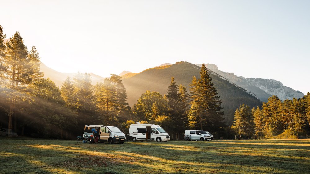 Auf in die neue Saison: Das gilt es beim Wohnmobil jetzt zu beachten