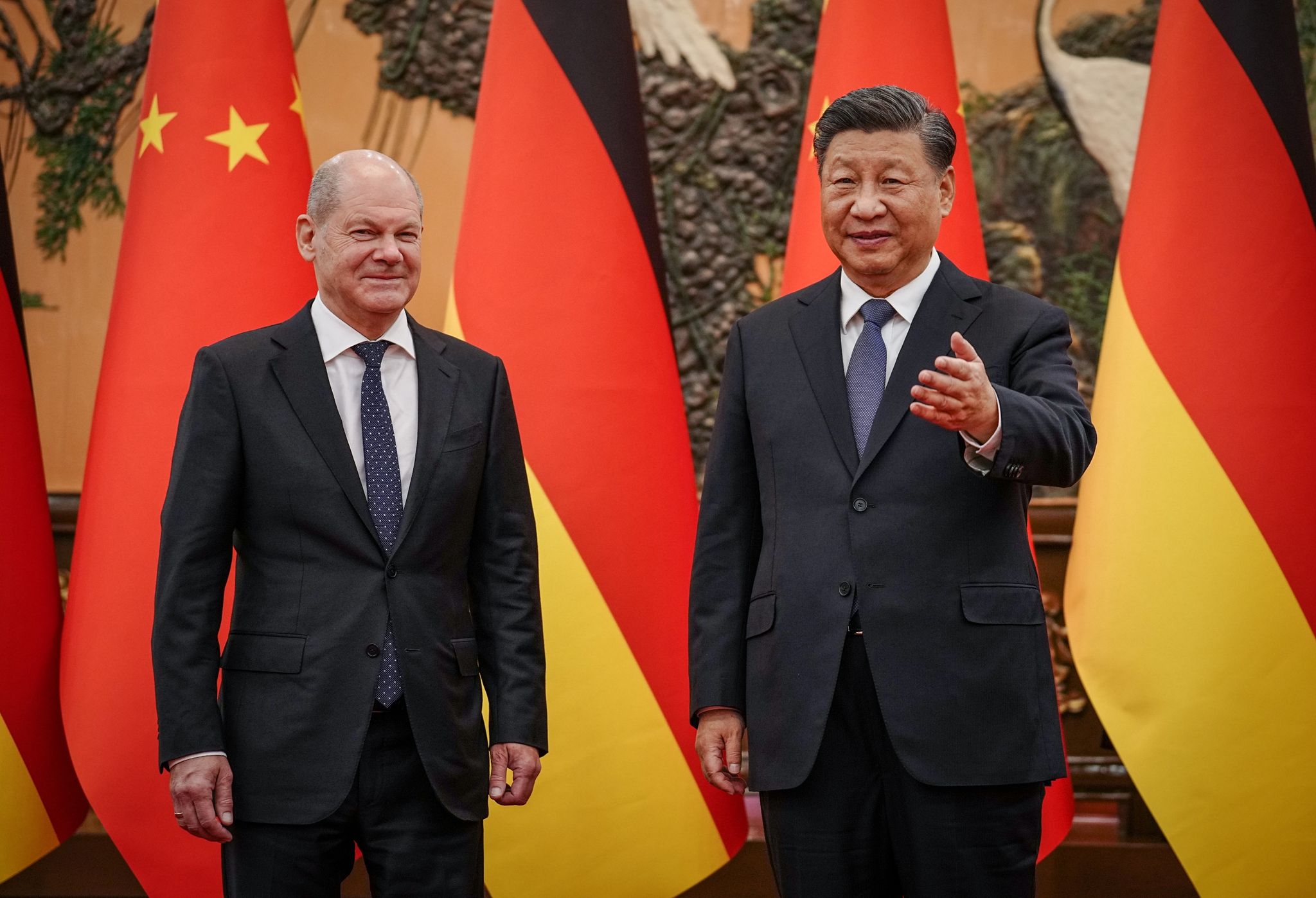 China-Reise: Deutsche Firmen erwarten Rückhalt vom Kanzler