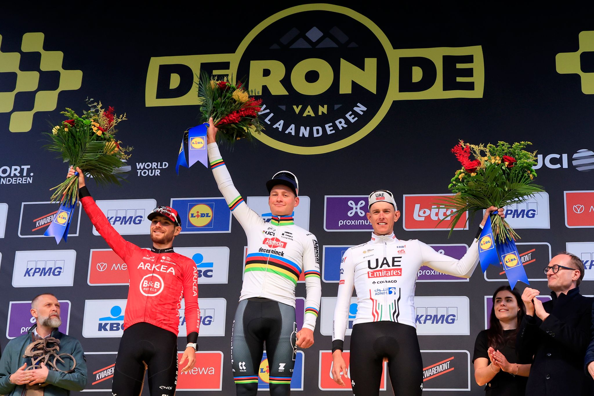 Deutscher Radprofi Politt auf dem Podium in Flandern