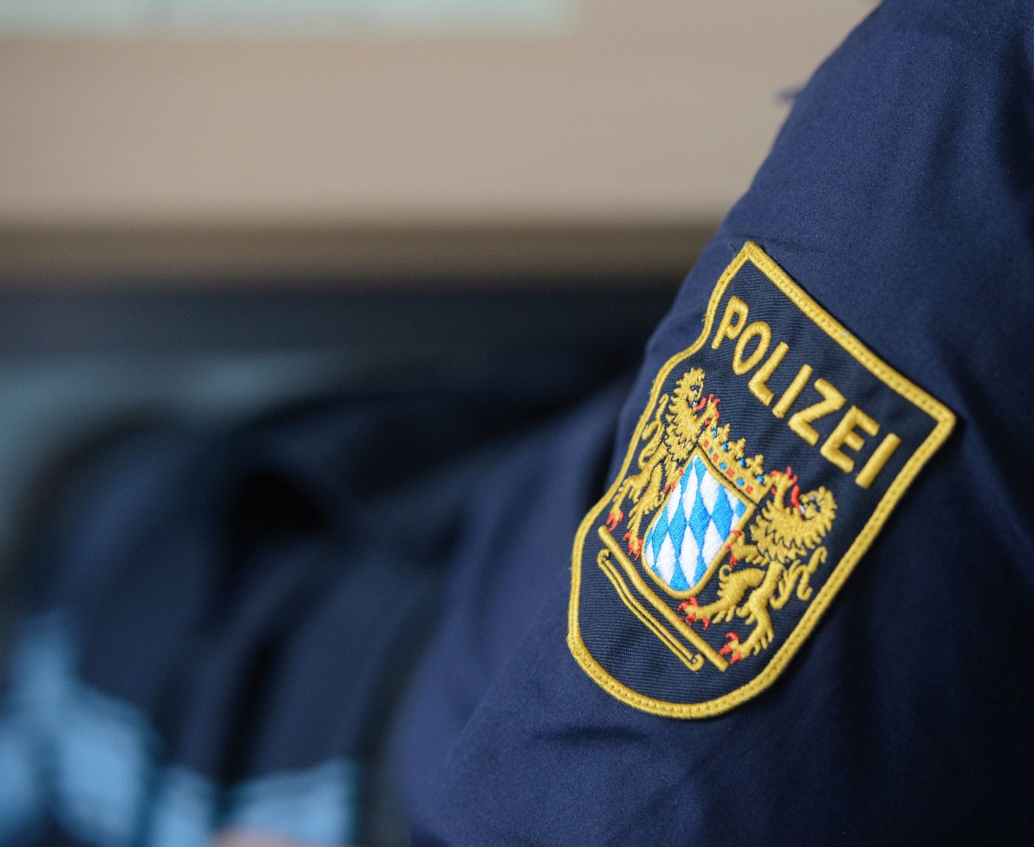 Gewerkschaft klagt: Zu wenige Hosen für Bayerns Polizei