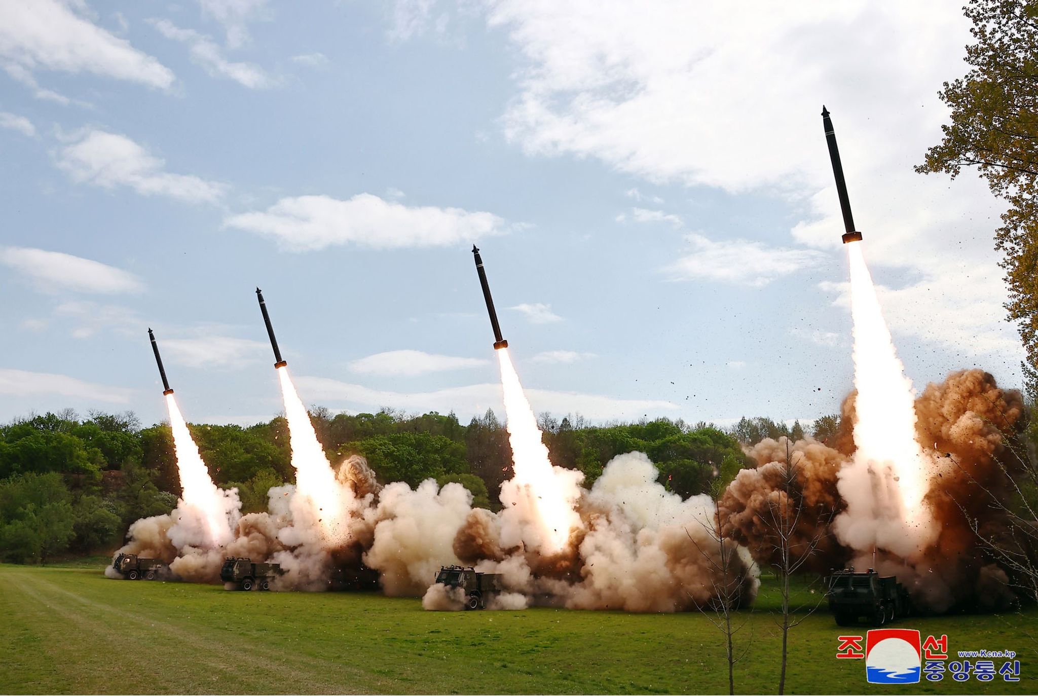 Nordkorea probt mit Raketen für «nuklearen Gegenangriff»