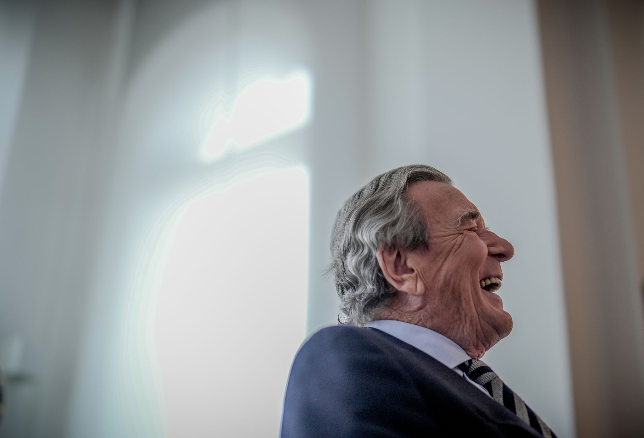 Gerhard Schröder: Vom Kanzler zum Ausgestoßenen