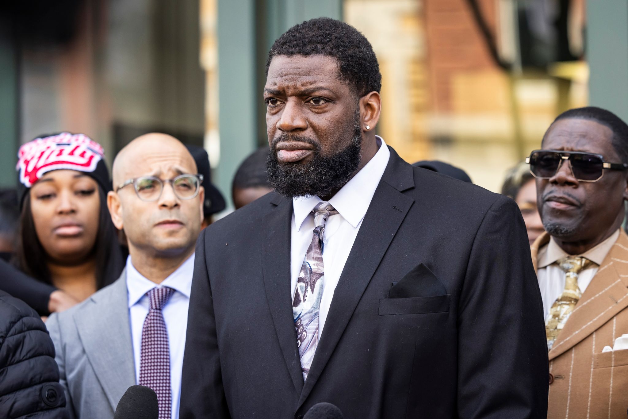 Fast 100 Schüsse gegen Schwarzen bei US-Verkehrskontrolle