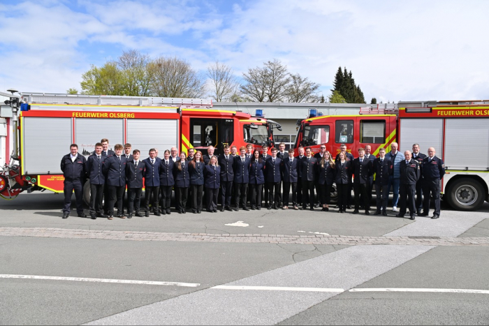 Bestwig: Feuerwehr Grundlehrgang in Olsberg erfolgreich absolviert