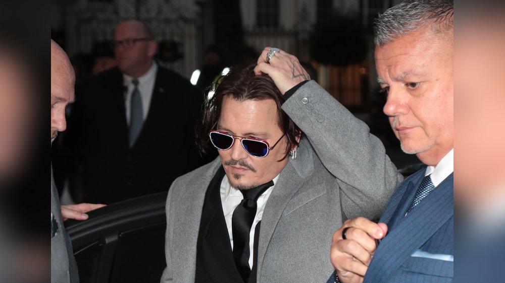 Johnny Depp überrascht mit neuem Look in London