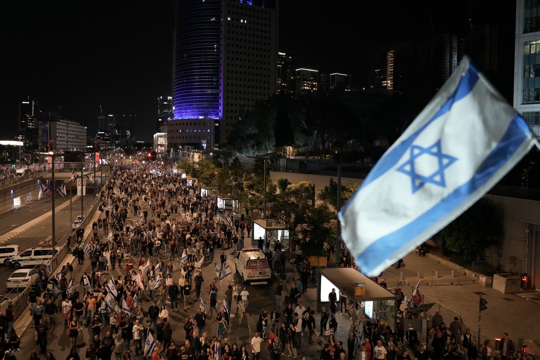 Tausende Israelis gegen Netanjahu-Regierung auf der Straße