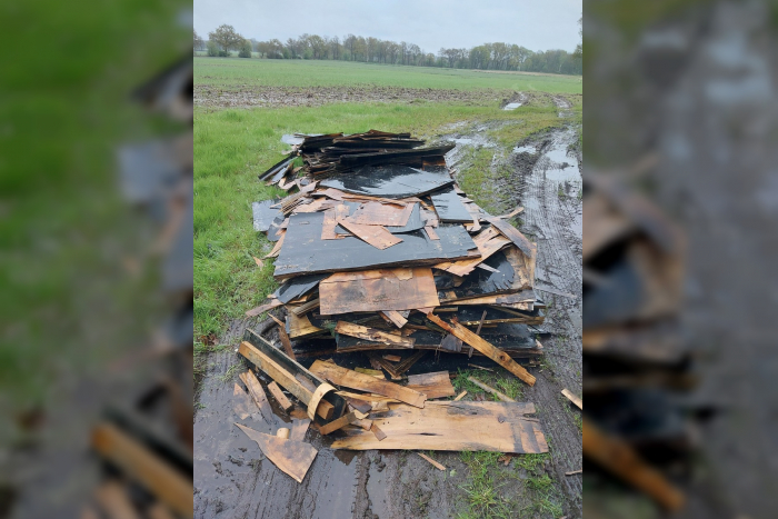 Bad Segeberg: Illegale Ablagerung von Holz in Elmshorn – Polizei ermittelt