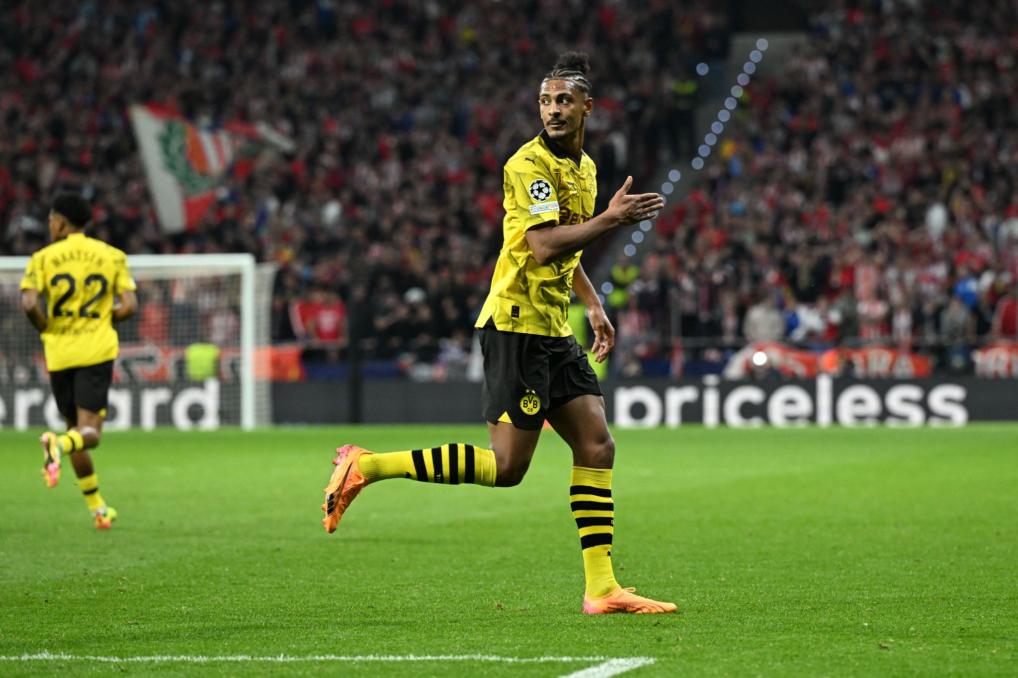 1:2 in Madrid – Haller rettet BVB-Hoffnungen aufs Halbfinale