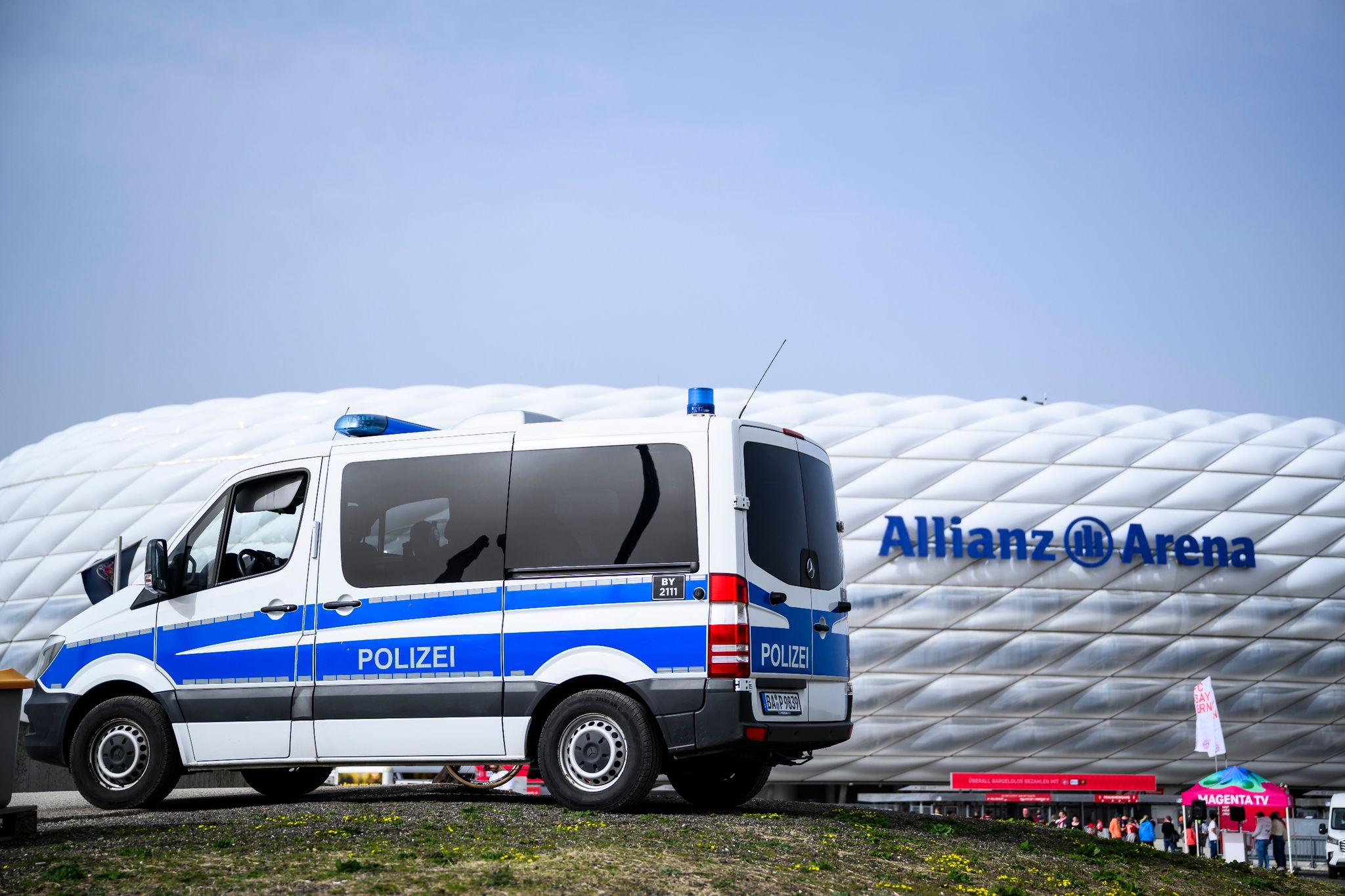 EM-Sicherheit: Kontrollen und Vorbereitungen auf mögliche Bedrohungen