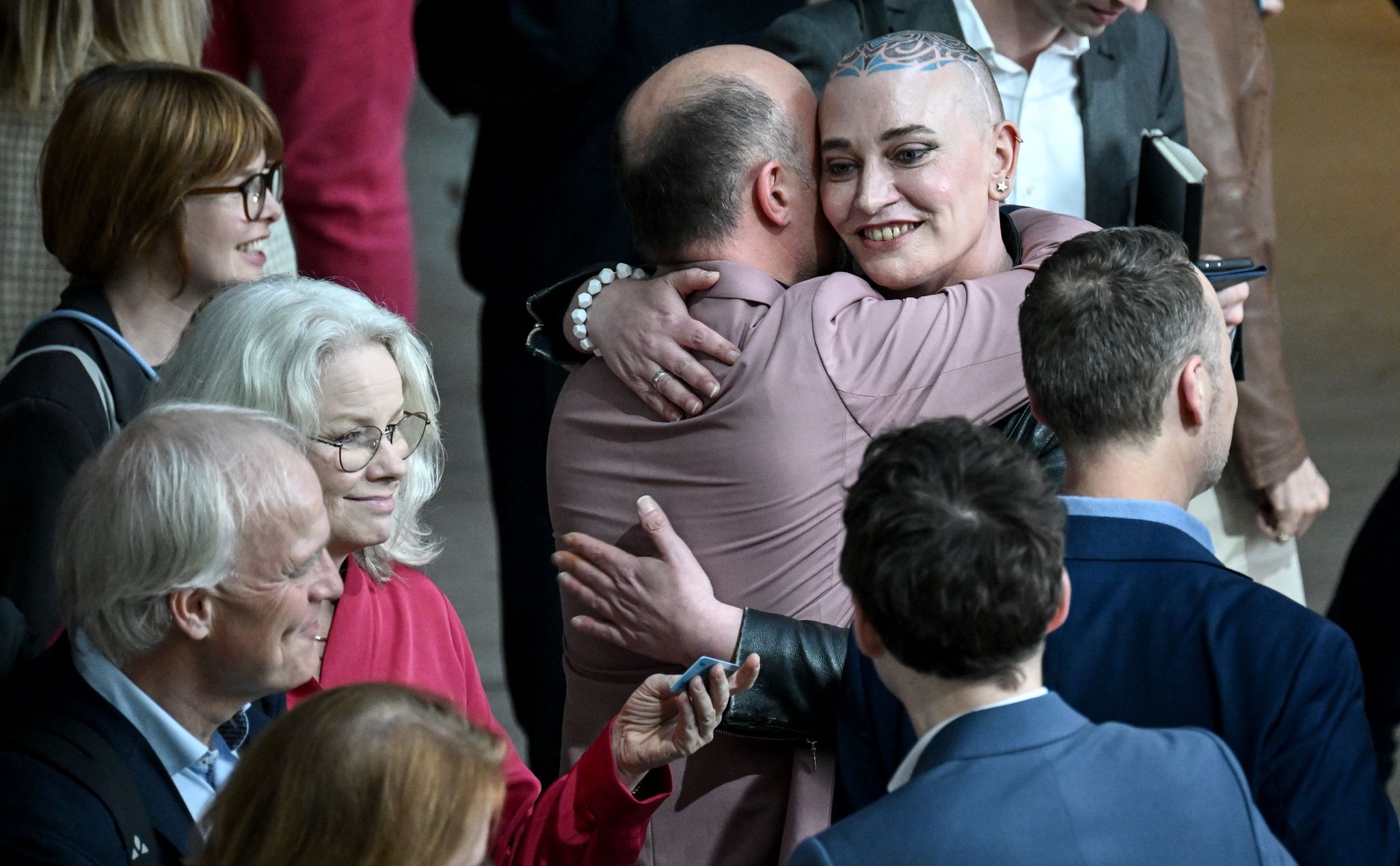 Bundestag segnet Selbstbestimmungsgesetz ab