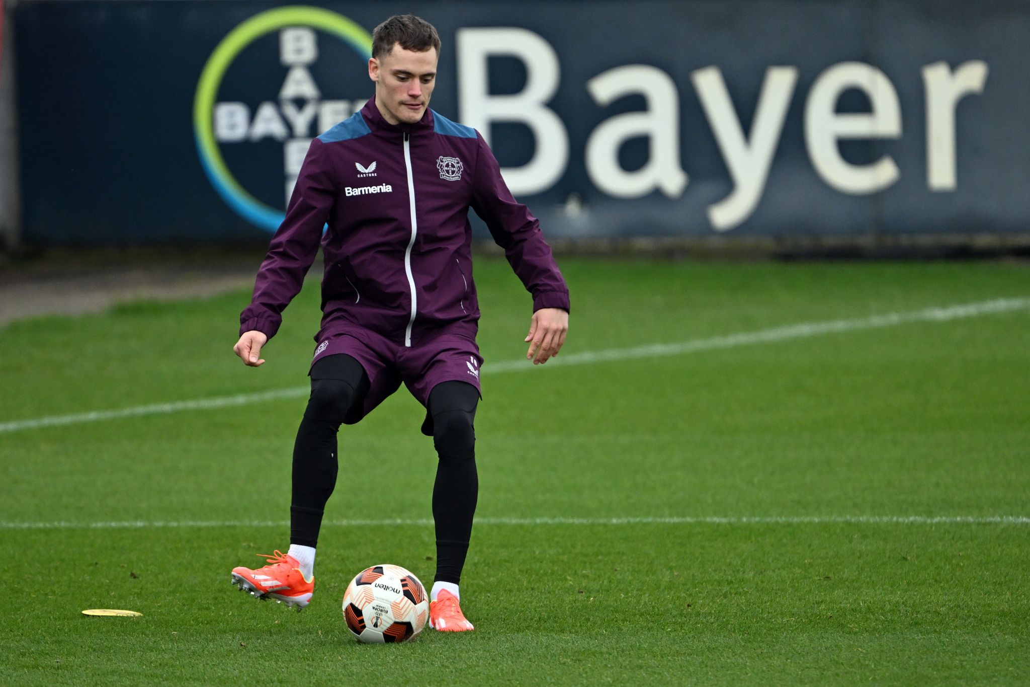 Bayer-Geschäftsführer Carro: 150 Millionen für Wirtz