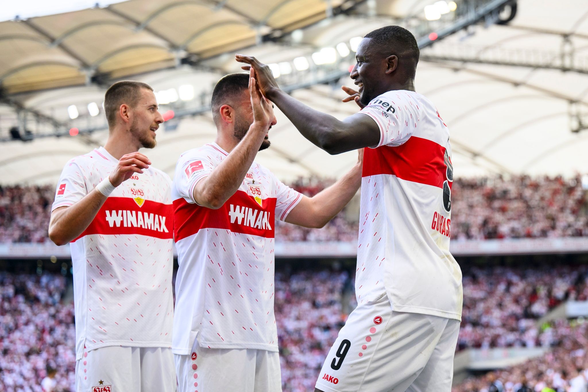 Guirassy führt VfB Stuttgart zur Vizemeisterschaft und Vereinsrekord