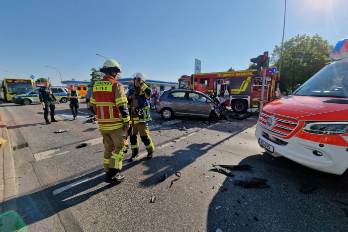 Bremerhaven: Verkehrsunfall mit verletzten Personen