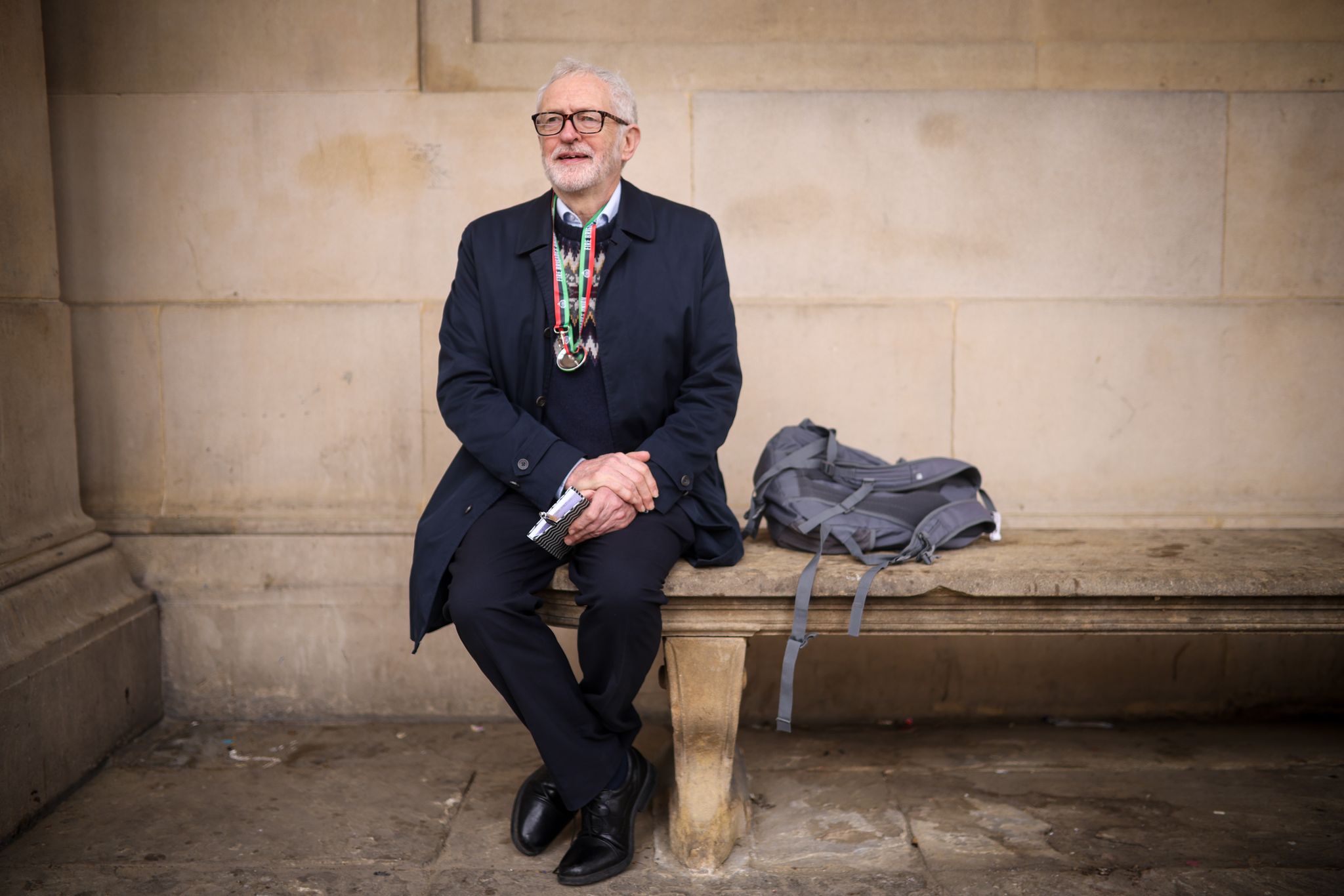 Jeremy Corbyn will gegen Labour antreten