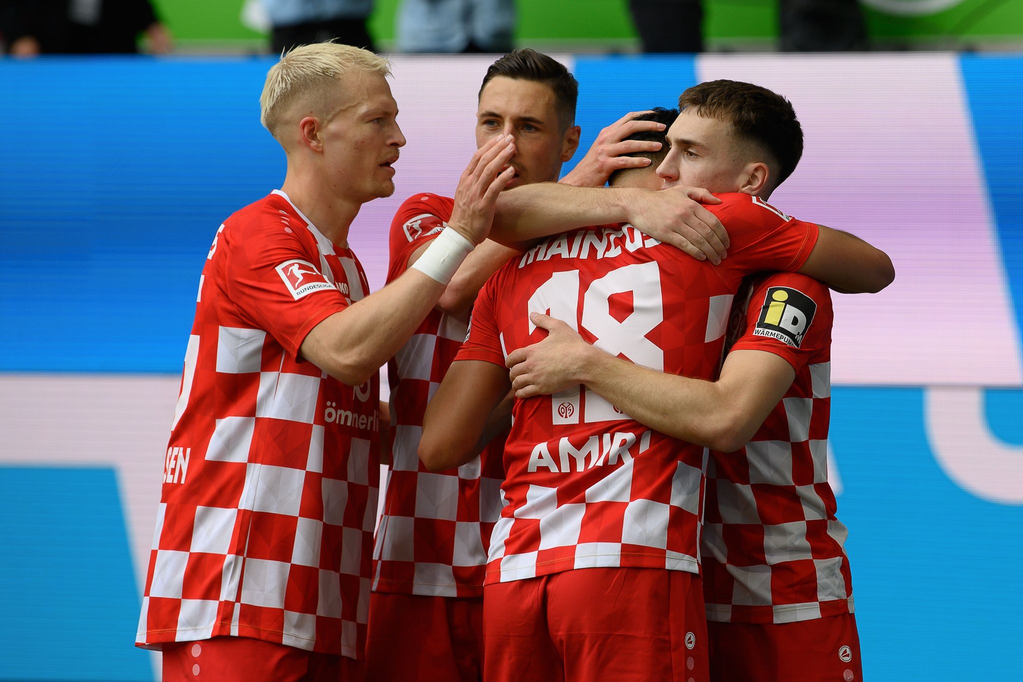 FSV Mainz 05 siegt gegen Wolfsburg und bleibt in Bundesliga